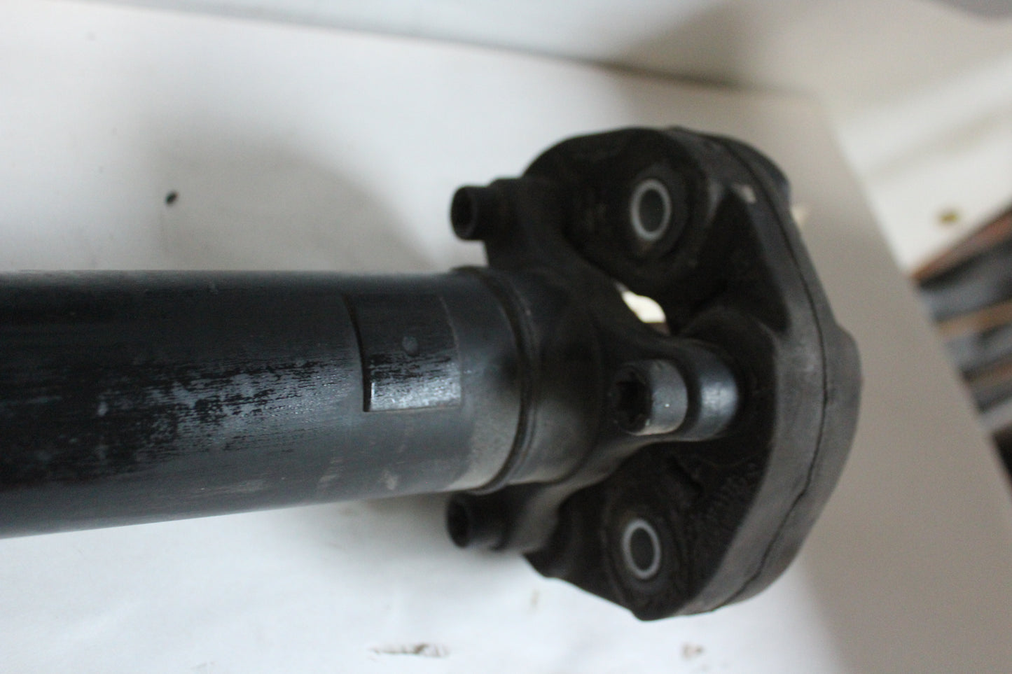 2017 Chevy Camaro SS 1LE Driveshaft Drive Shaft OEM - Day's Parts Yard