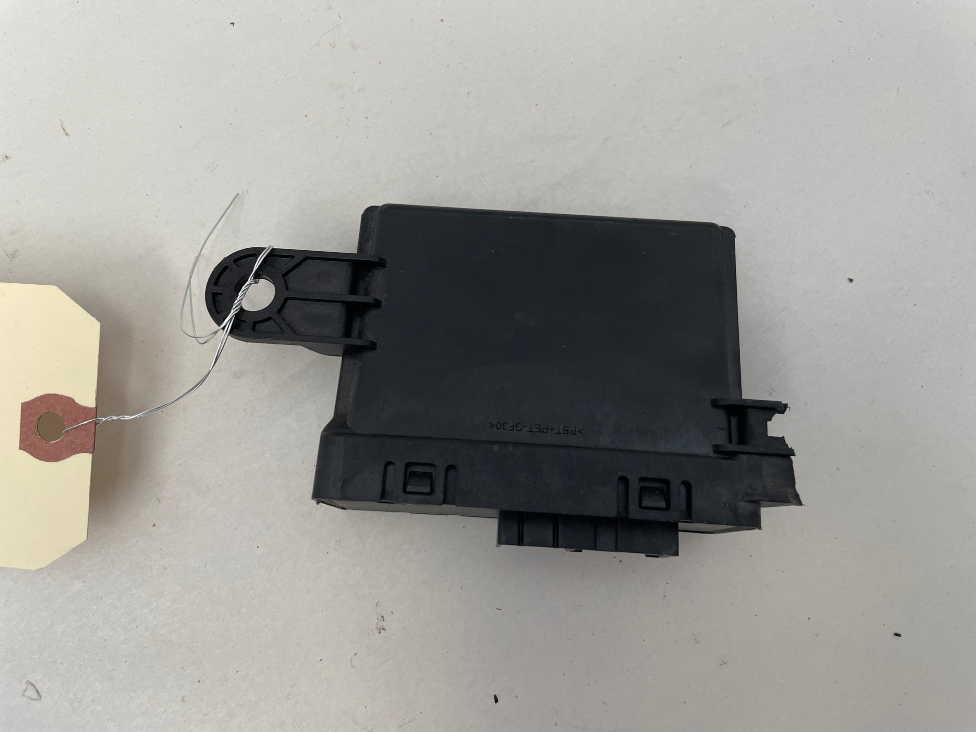 2016 Chevy Camaro SS Parking Assist Control Module OEM - Day's Parts Yard