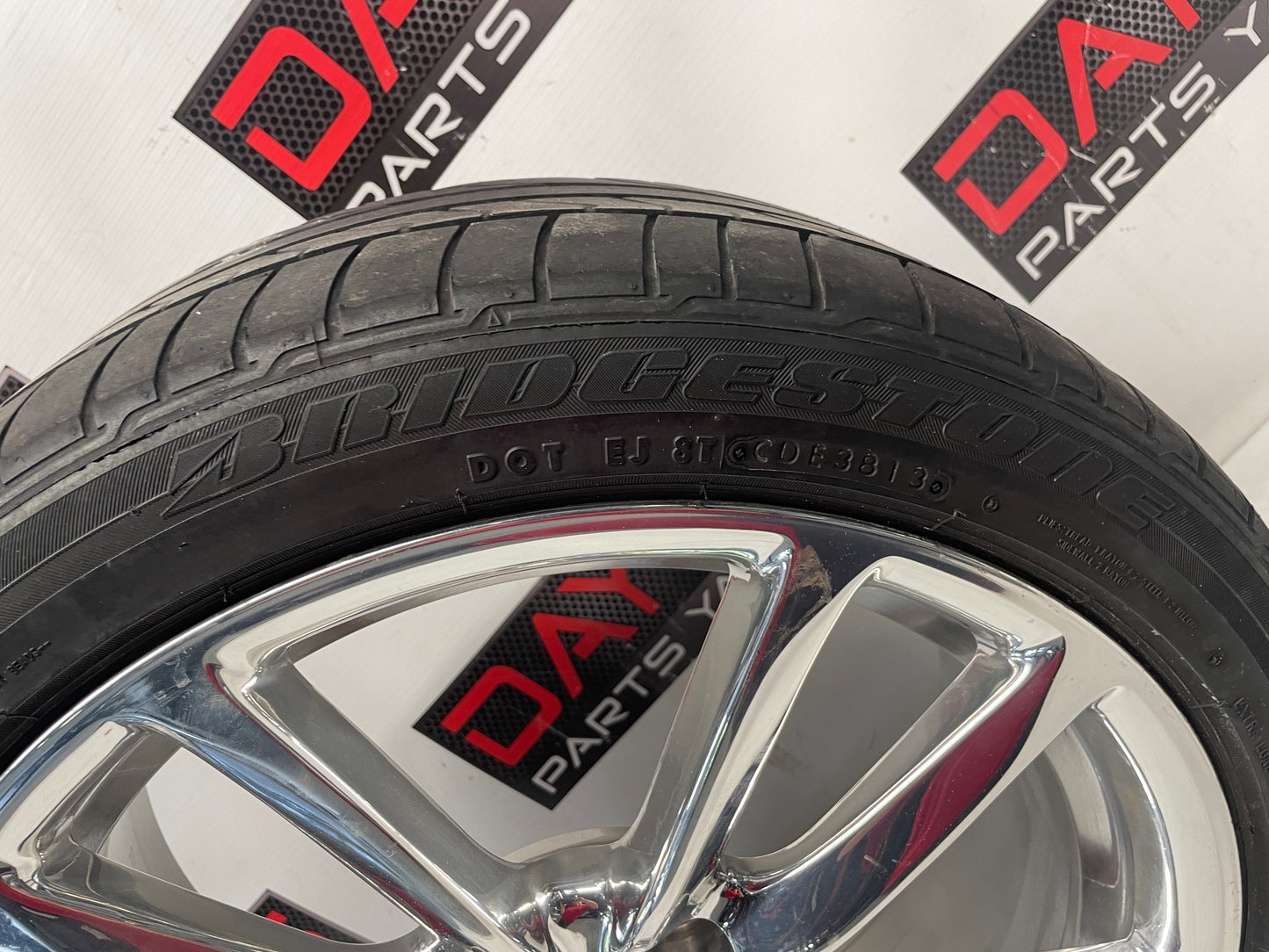 2014 Chevy SS Sedan Factory OEM Front Wheel w/ Bridgestone Potenza Tire 19X8.5 - Day's Parts Yard