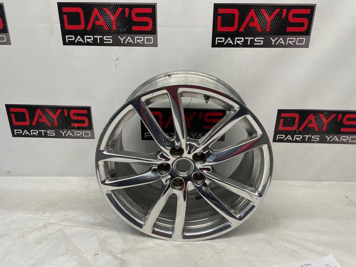 2014 Chevy SS Sedan Factory OEM Rear Wheel 19X9 - Day's Parts Yard
