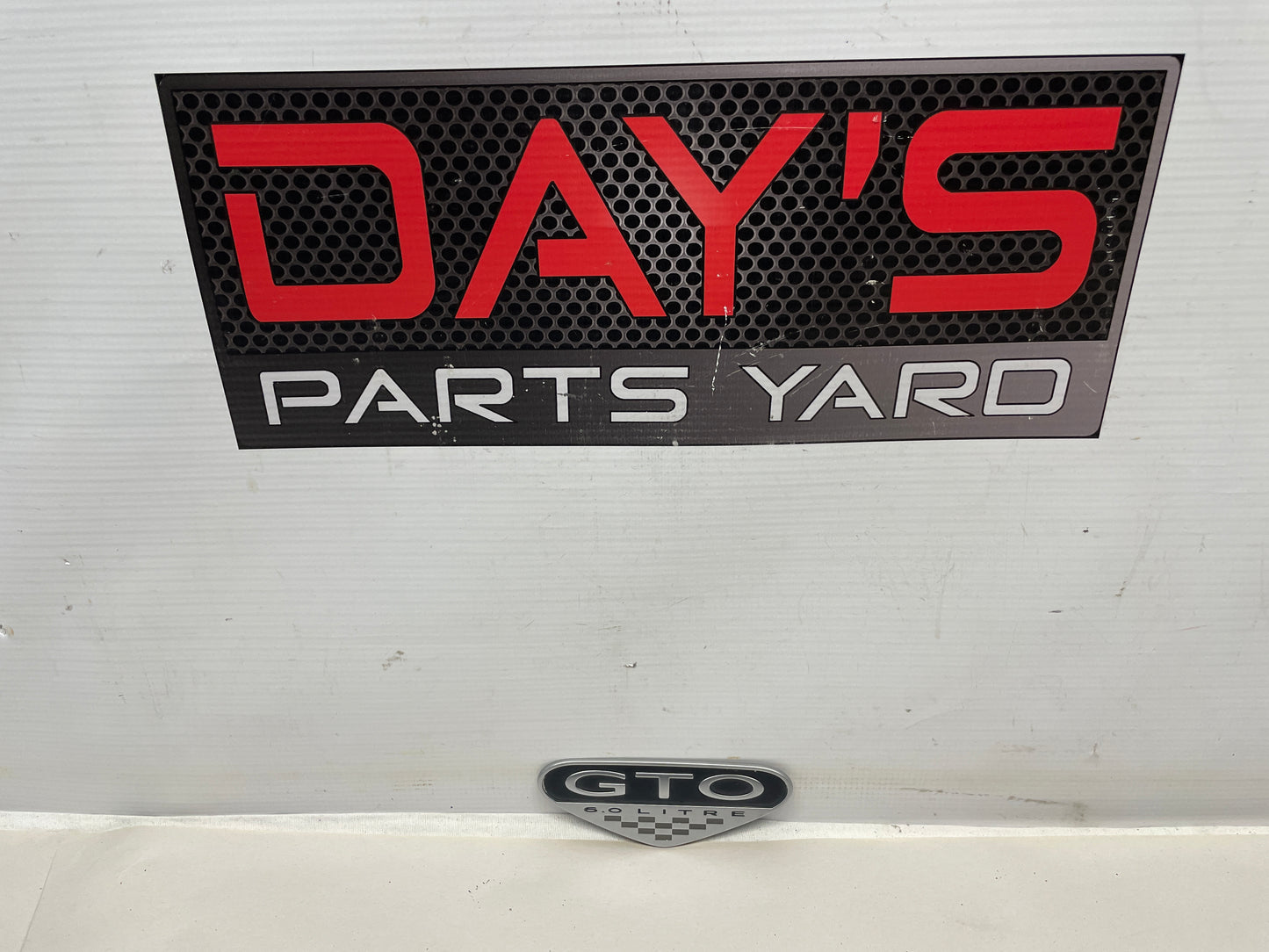2005 Pontiac GTO Fender Emblem Badge OEM - Day's Parts Yard