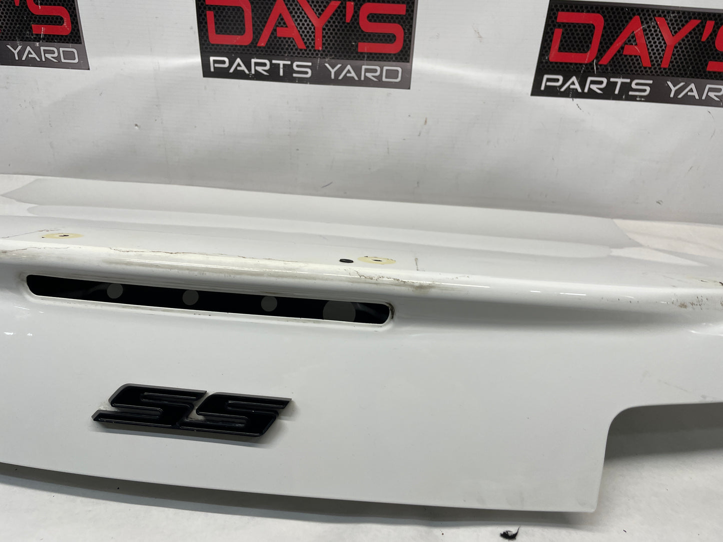 2015 Chevy Camaro SS Trunk Deck Lid White OEM - Day's Parts Yard