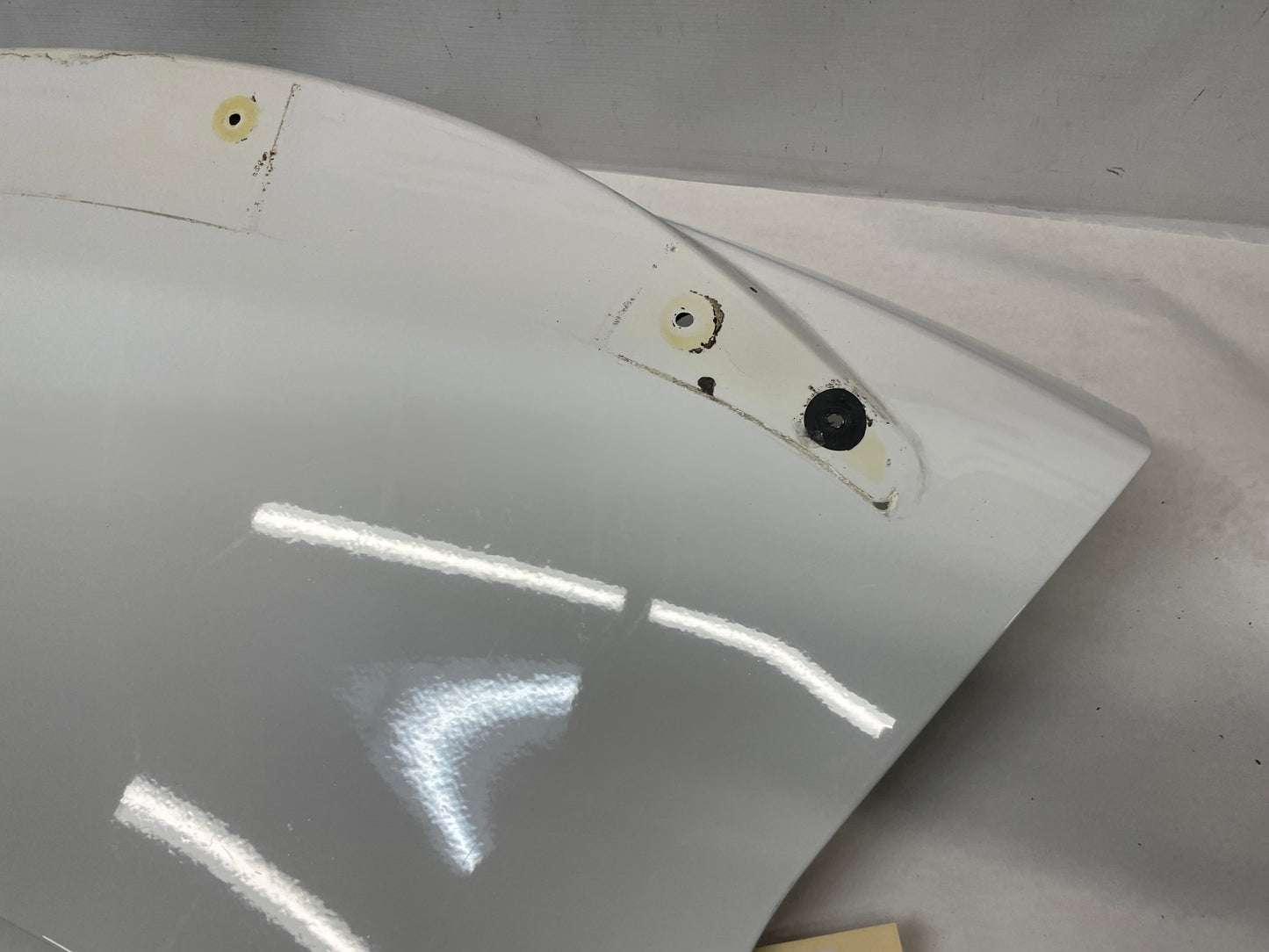2015 Chevy Camaro SS Trunk Deck Lid White OEM - Day's Parts Yard