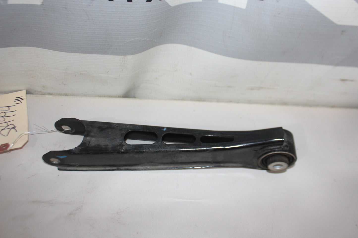 2016 Cadillac ATS-V Rear LH Driver Suspension Upper Control Arm OEM - Day's Parts Yard