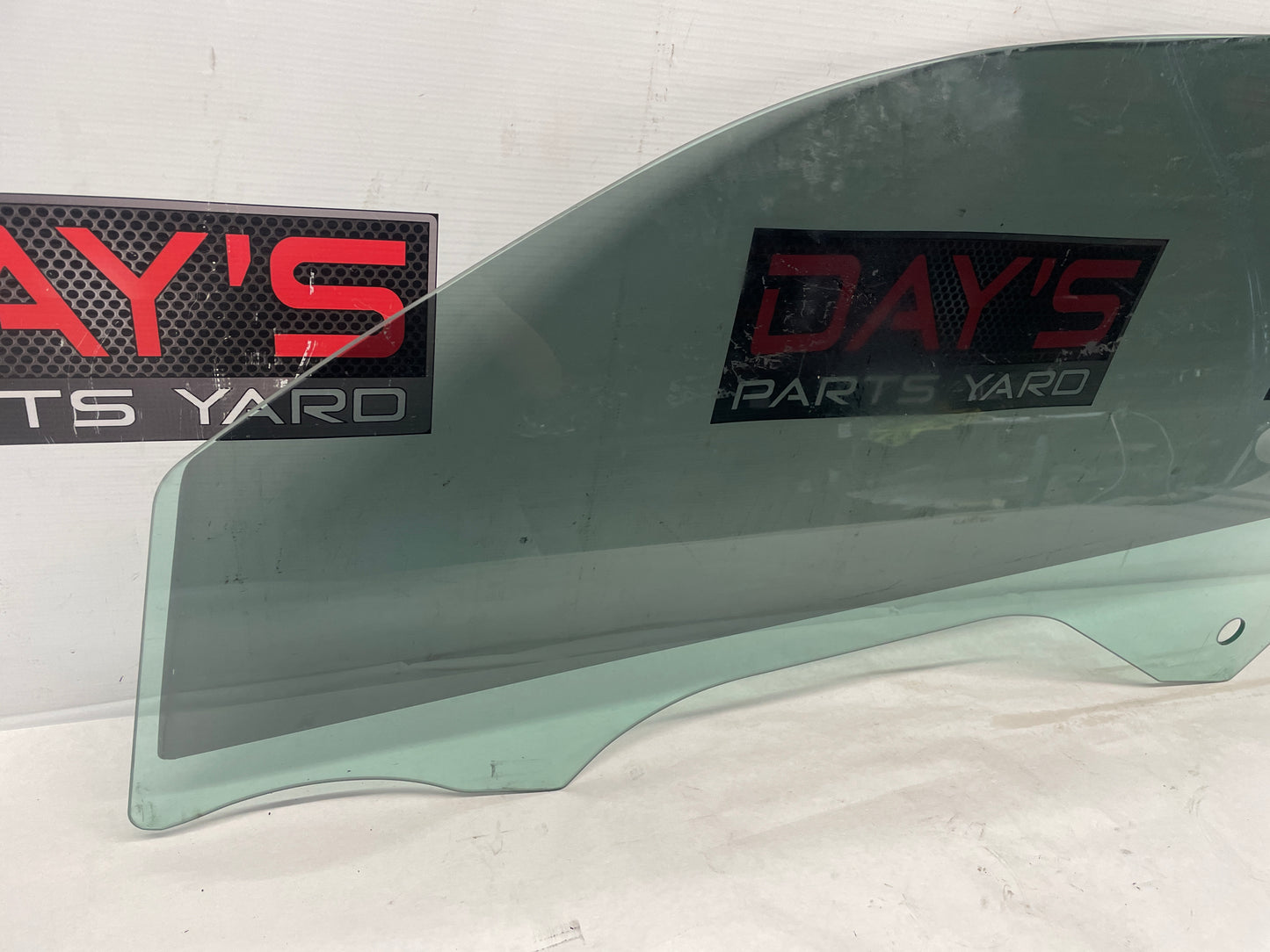 2016 Cadillac ATS-V LH Driver Front Door Window Glass OEM - Day's Parts Yard