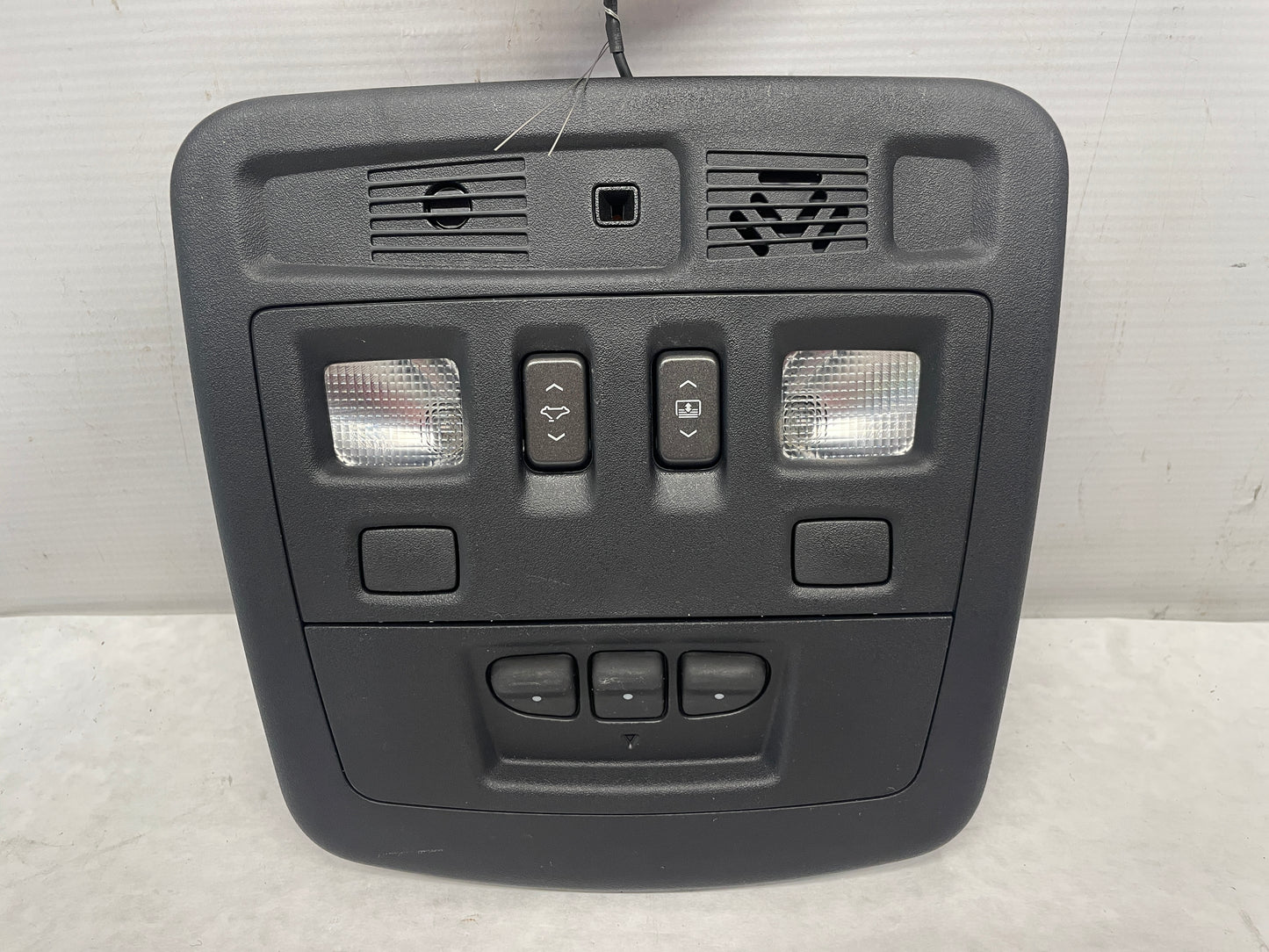 2013 Cadillac CTS-V Coupe Over Head Overhead Roof Console Dome Light OEM - Day's Parts Yard