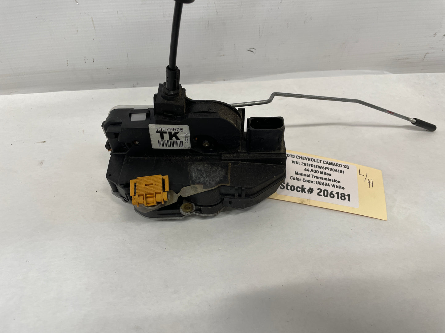 2015 Chevy Camaro SS LH Driver Door Lock Actuator OEM - Day's Parts Yard