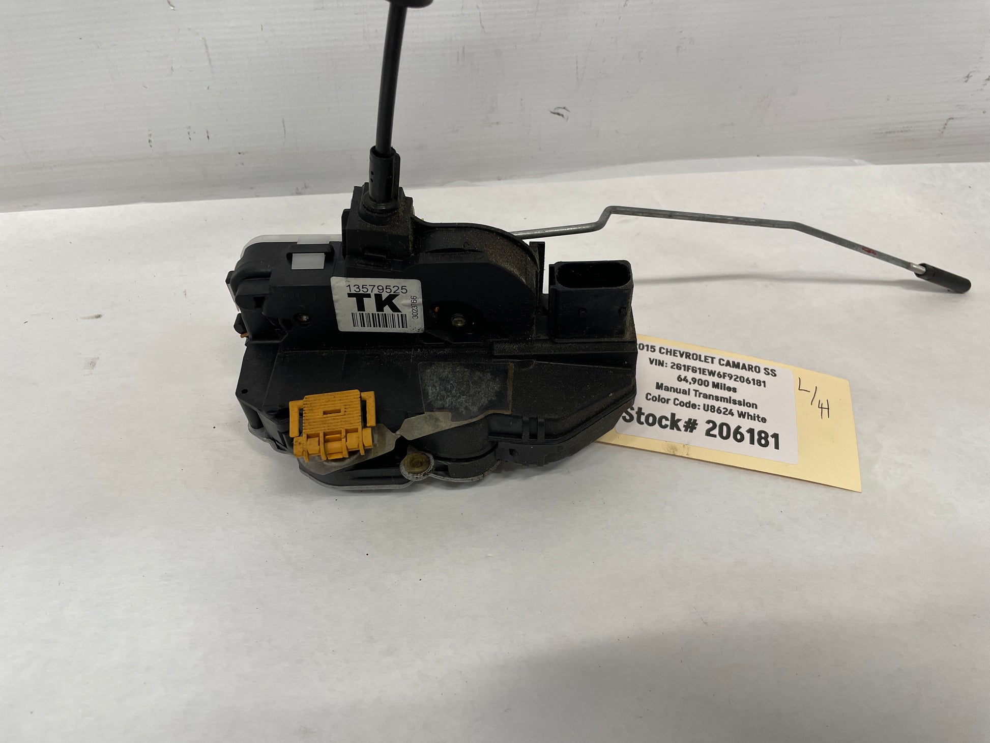 2015 Chevy Camaro SS LH Driver Door Lock Actuator OEM - Day's Parts Yard