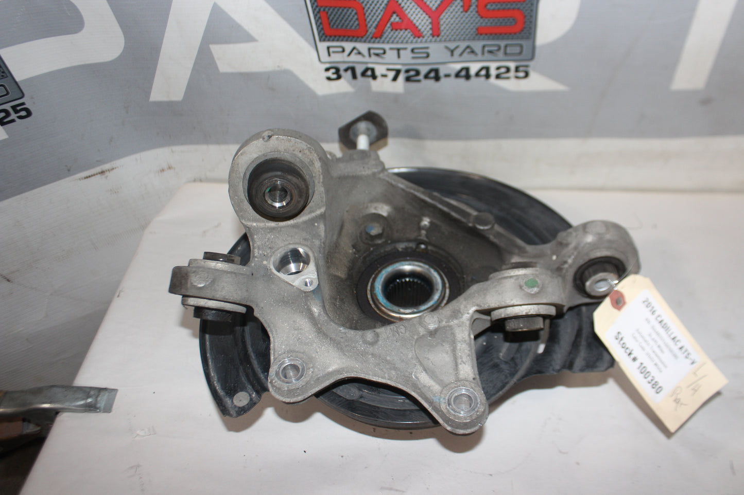 2016 Cadillac ATS-V Rear LH Driver Spindle Knuckle Hub OEM - Day's Parts Yard