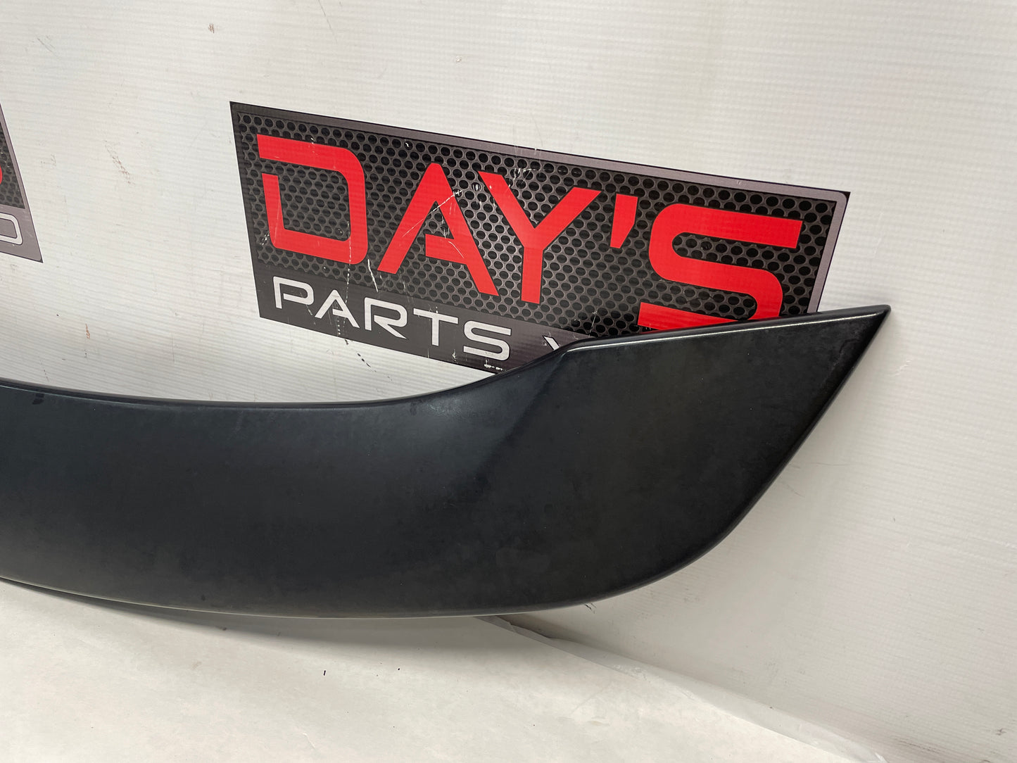 2015 Chevy Camaro SS Trunk Deck Lid Spoiler Wing OEM - Day's Parts Yard