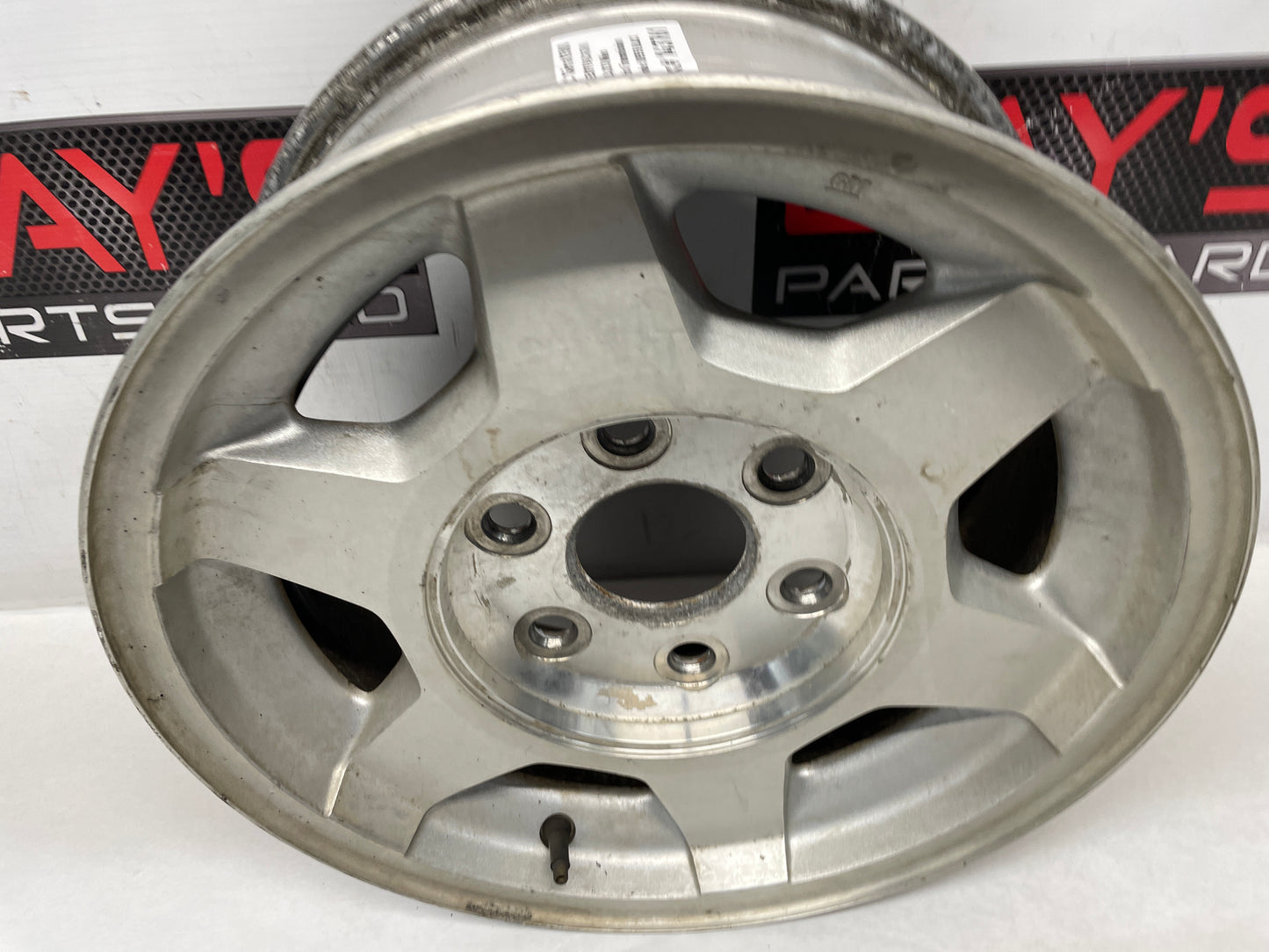 2004 GMC Sierra K1500 Factory OEM 16X7 Wheel - Day's Parts Yard