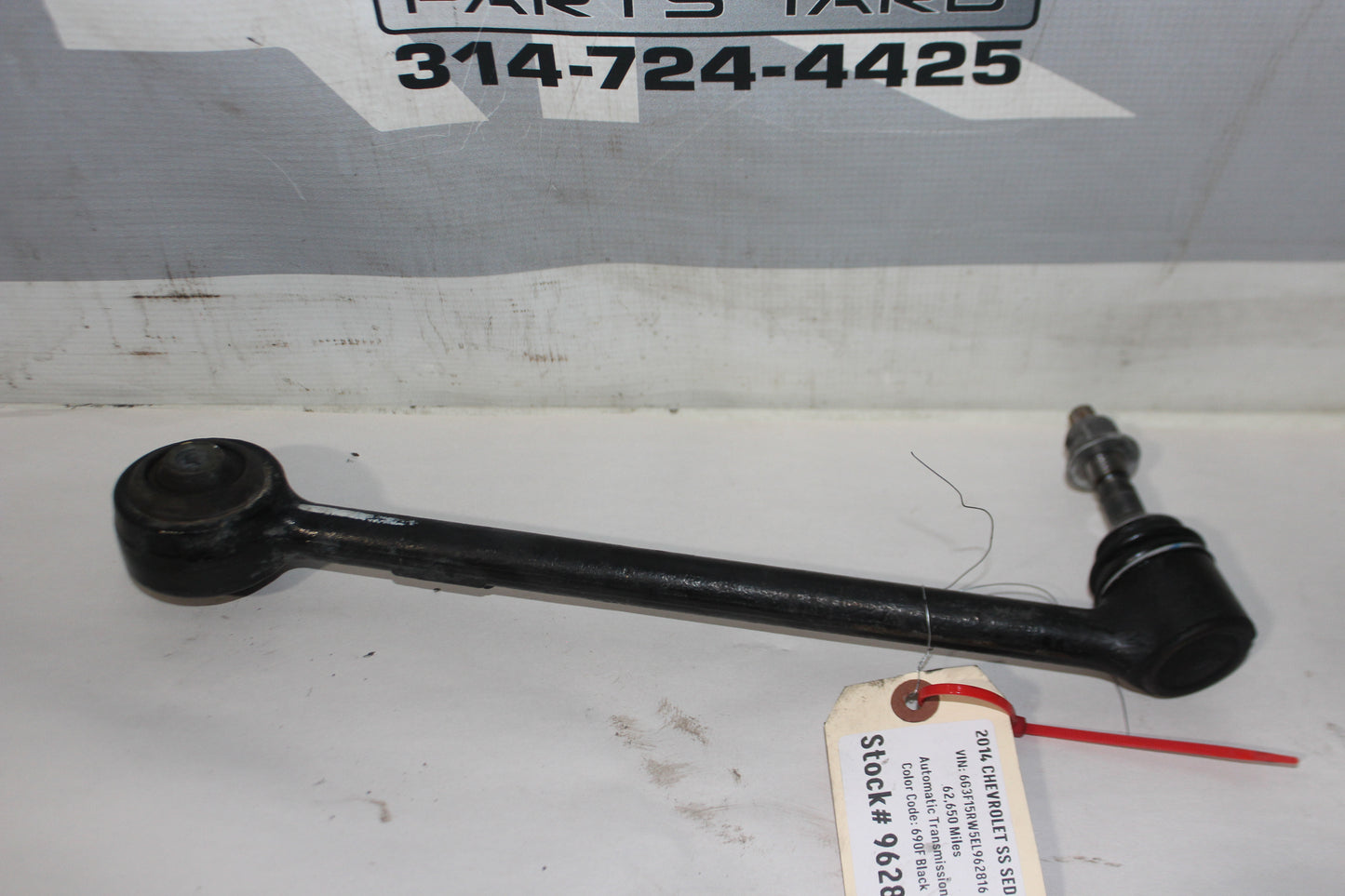 2014 Chevrolet SS Sedan RH Passenger Control Arm OEM - Day's Parts Yard