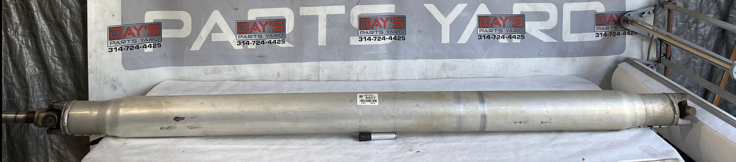 2013 Chevy Silverado Rear Driveshaft Drive Shaft OEM - Day's Parts Yard