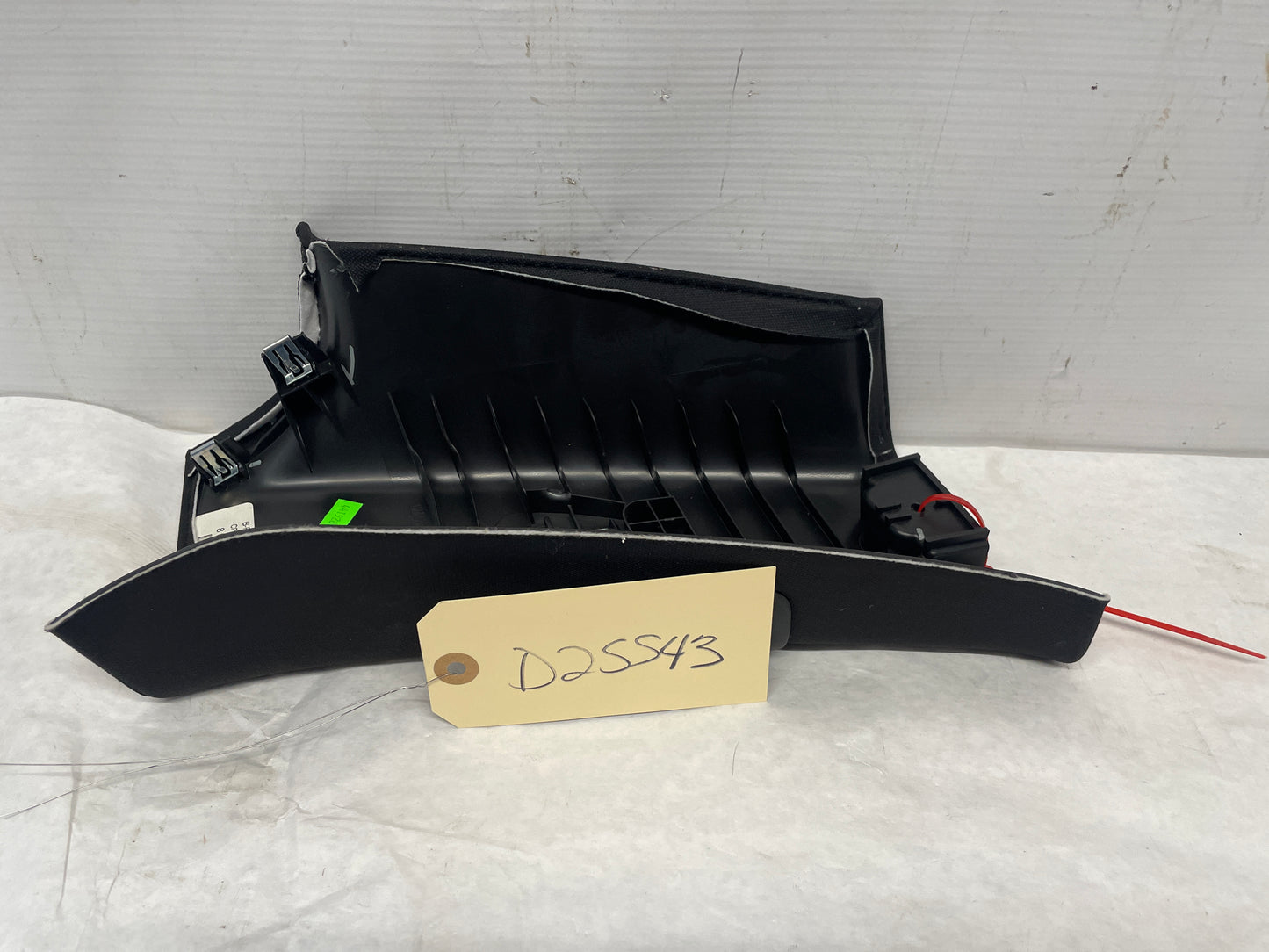 2013 Cadillac CTS-V Coupe RH Passenger Upper B Pillar Garnish Molding Trim Covers OEM - Day's Parts Yard