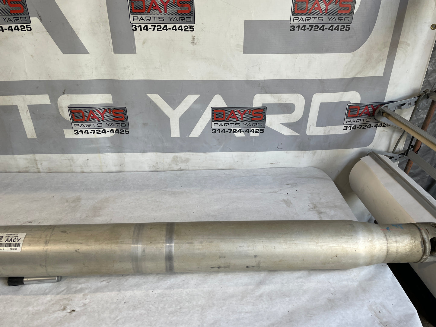 2013 Chevy Silverado Rear Driveshaft Drive Shaft OEM - Day's Parts Yard