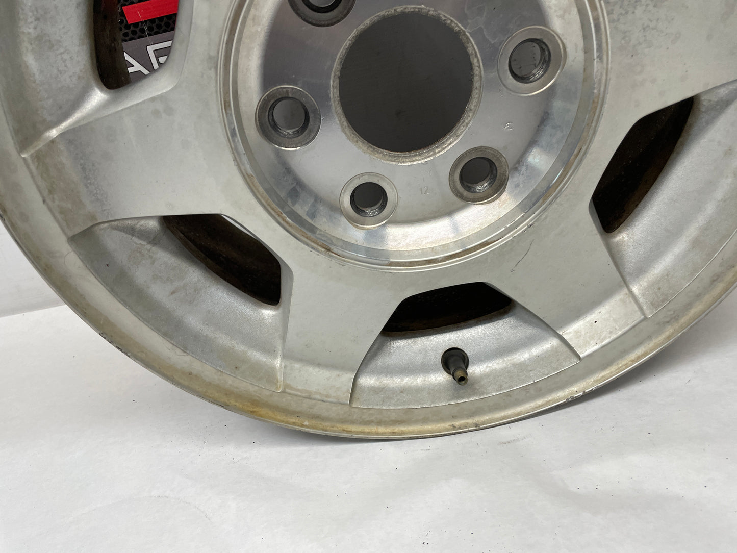 2004 GMC Sierra K1500 Factory OEM 16X7 Wheel - Day's Parts Yard