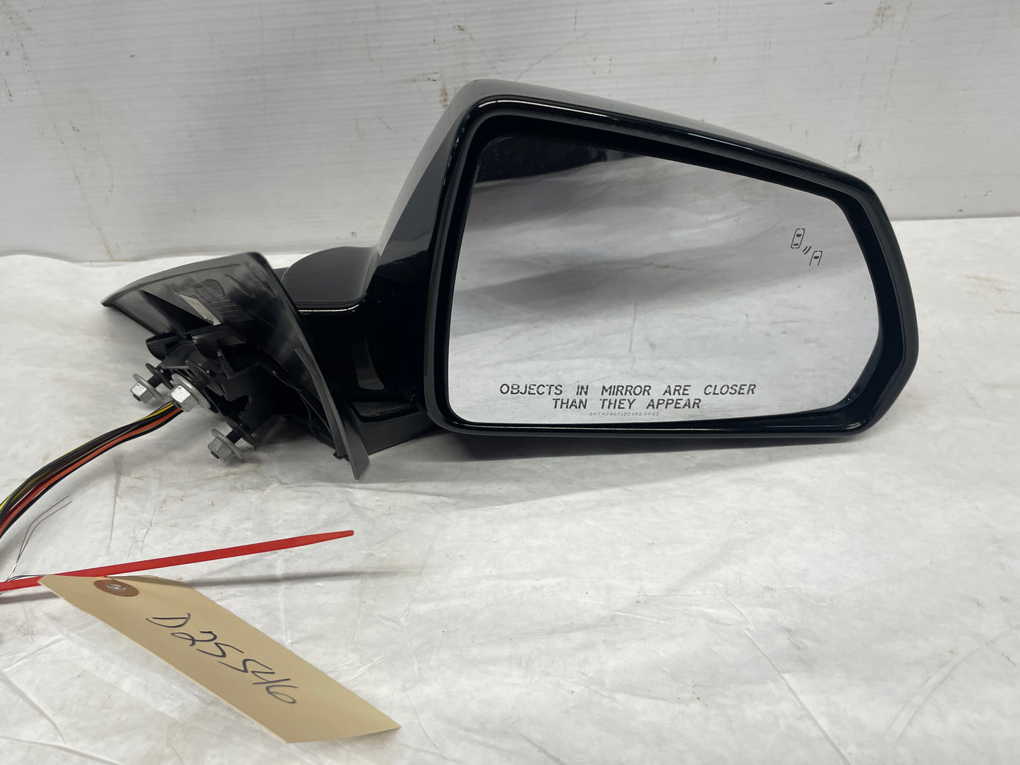 2013 Cadillac CTS-V Coupe RH Passenger Exterior Mirror OEM - Day's Parts Yard