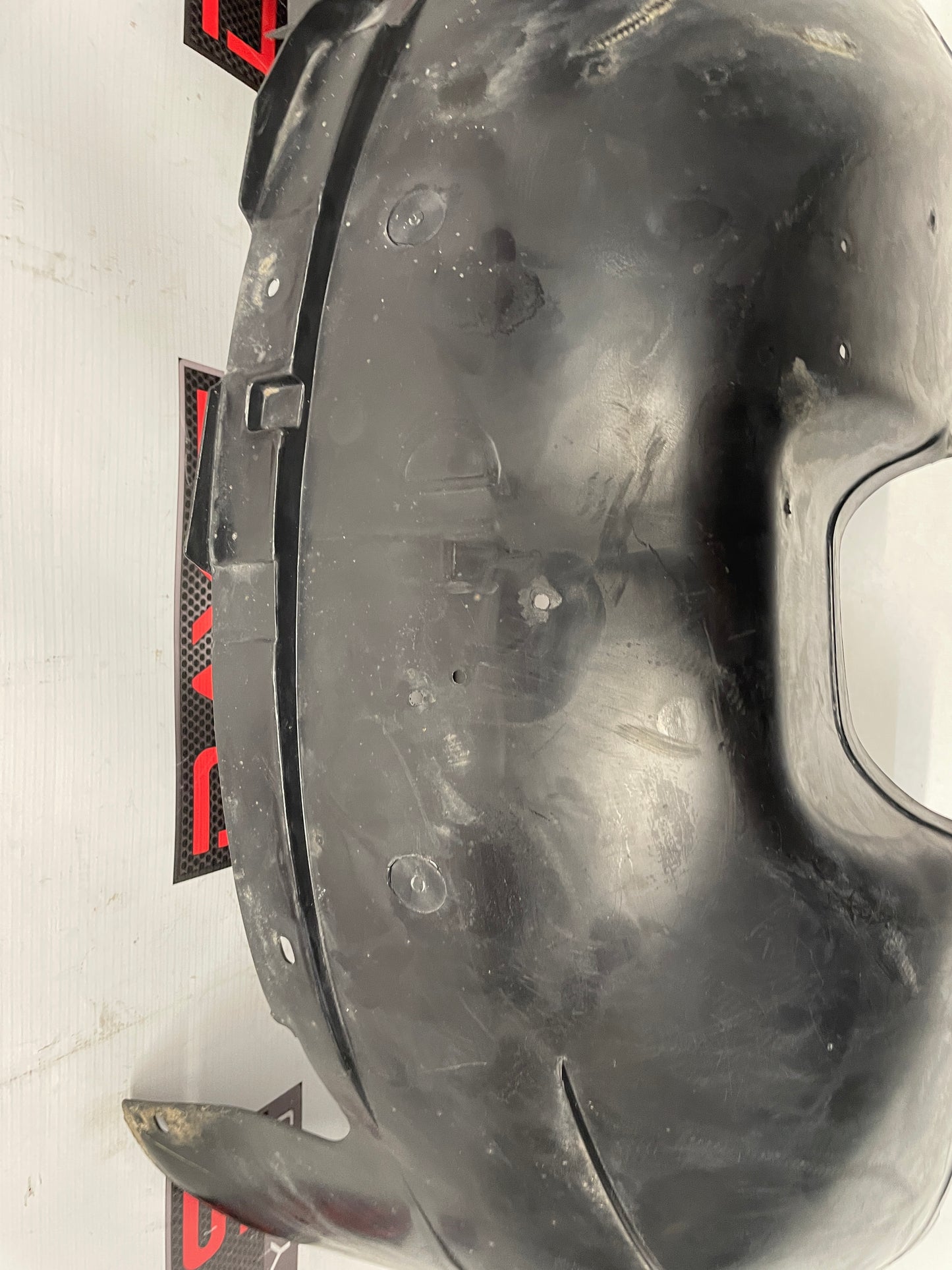 2006 Chevy Silverado C2500 LH Driver Front Fender Wheel Well House Liner OEM - Day's Parts Yard