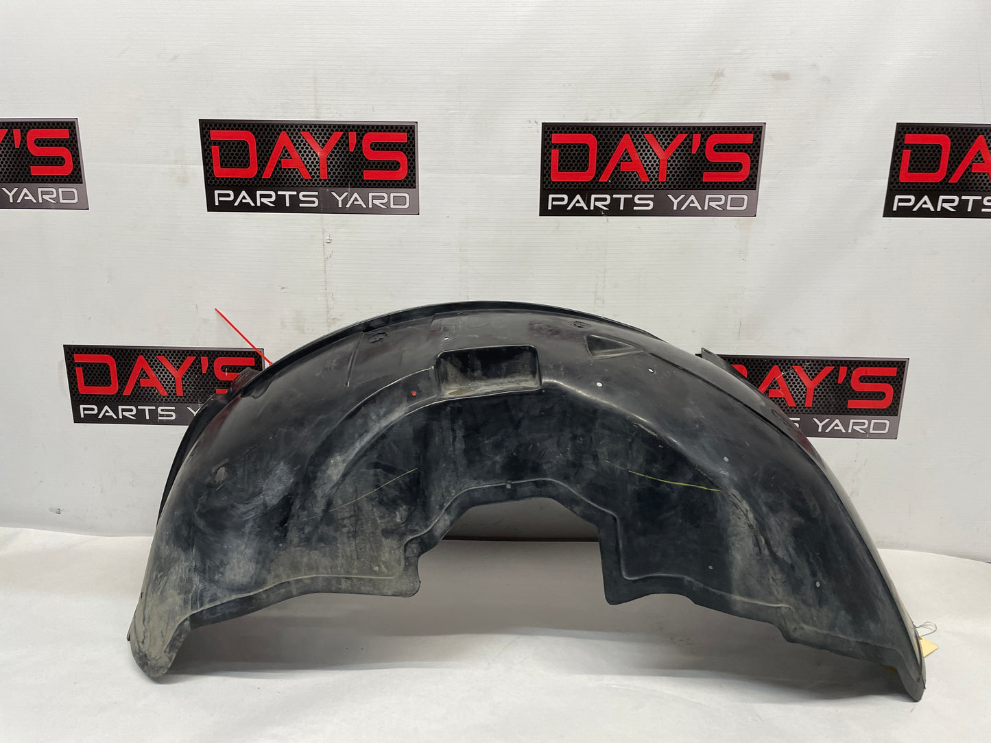 2006 Chevy Silverado C2500 RH Passenger Front Fender Wheel Well House Liner OEM - Day's Parts Yard