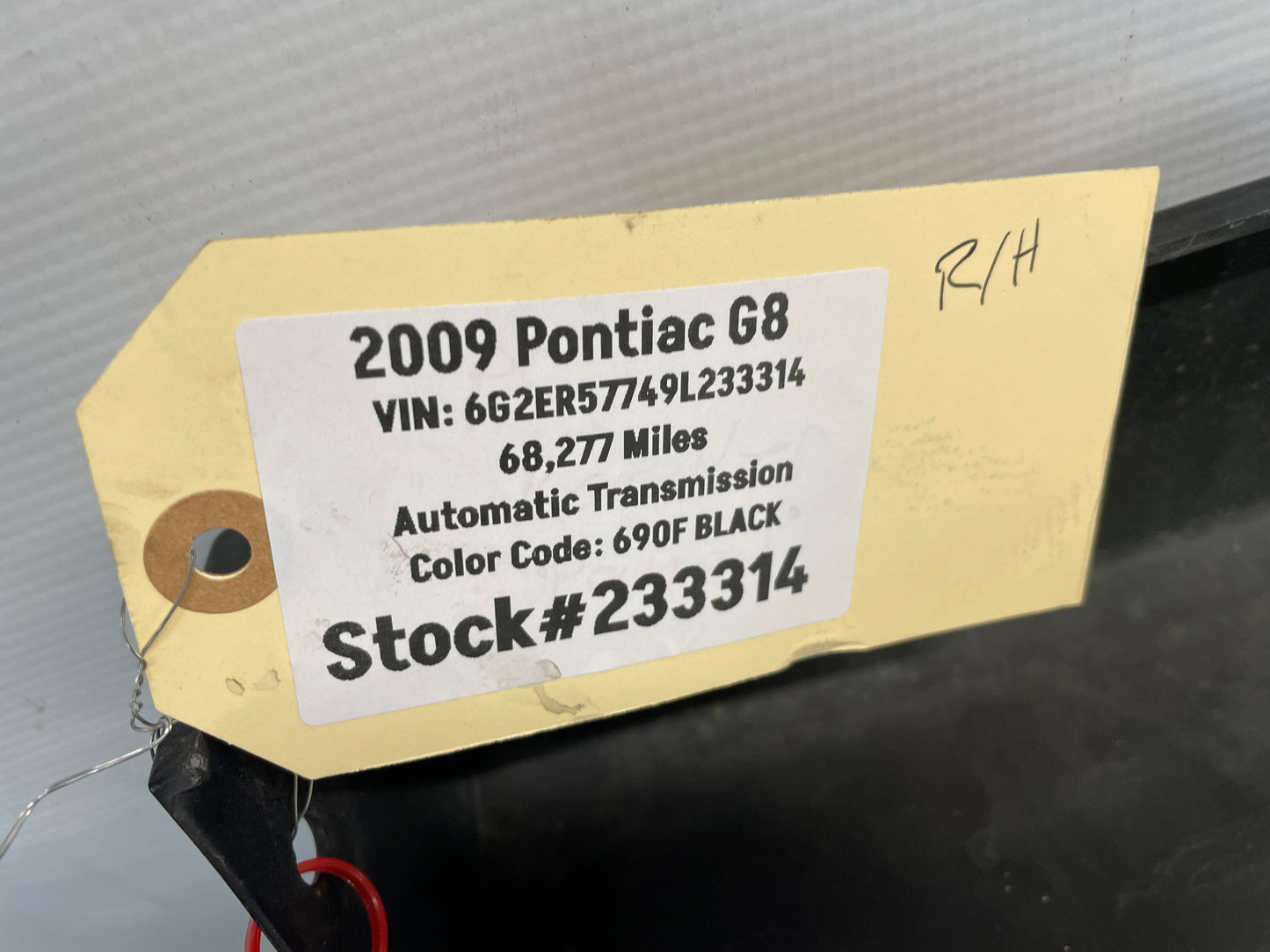 2009 Pontiac G8 RH Passenger Rocker Molding Side Skirt Panel Trim Black OEM