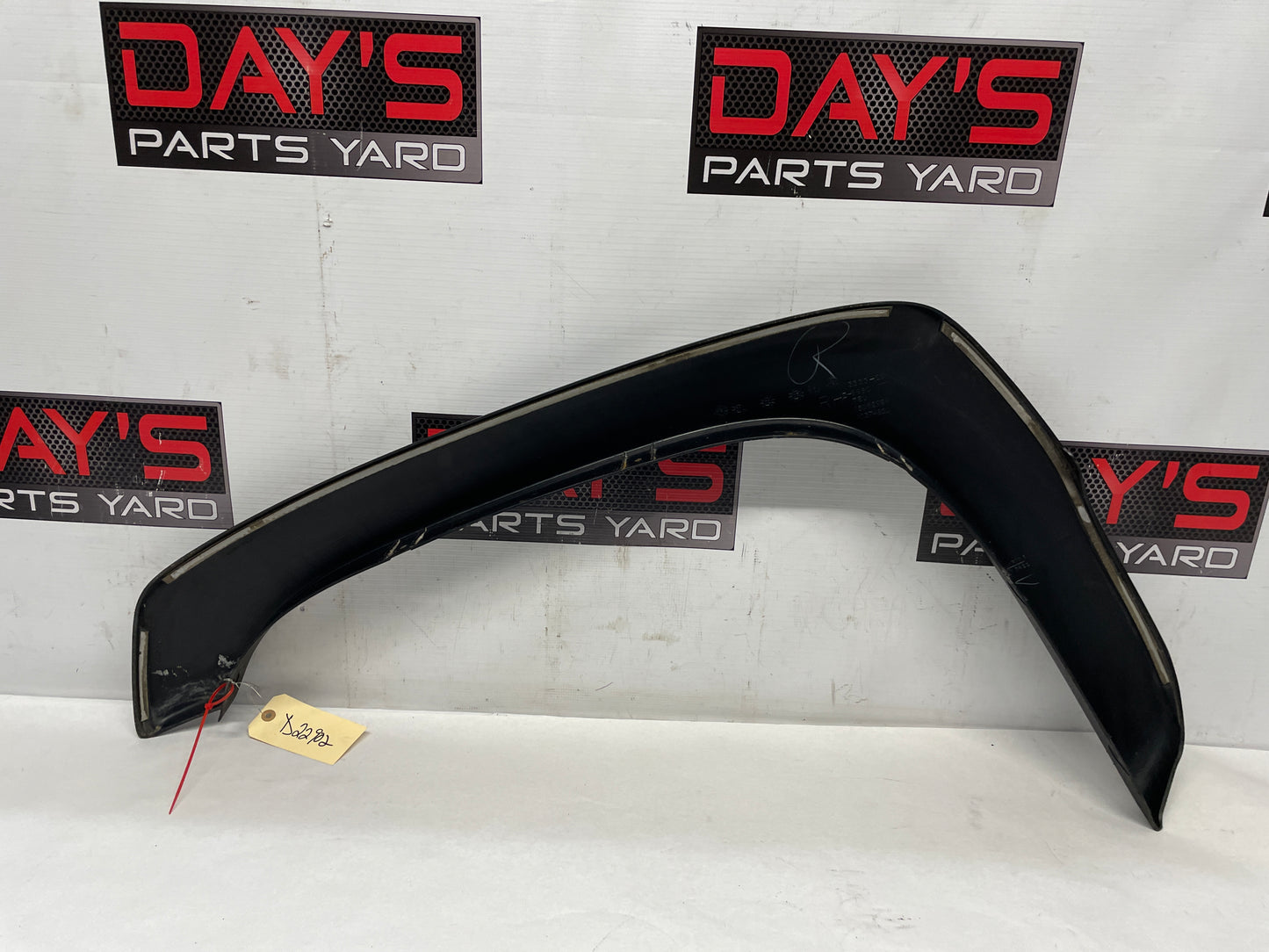2006 Chevy Silverado C2500 RH Passenger Front Factory Fender Flares Wheel Well Cover OEM - Day's Parts Yard