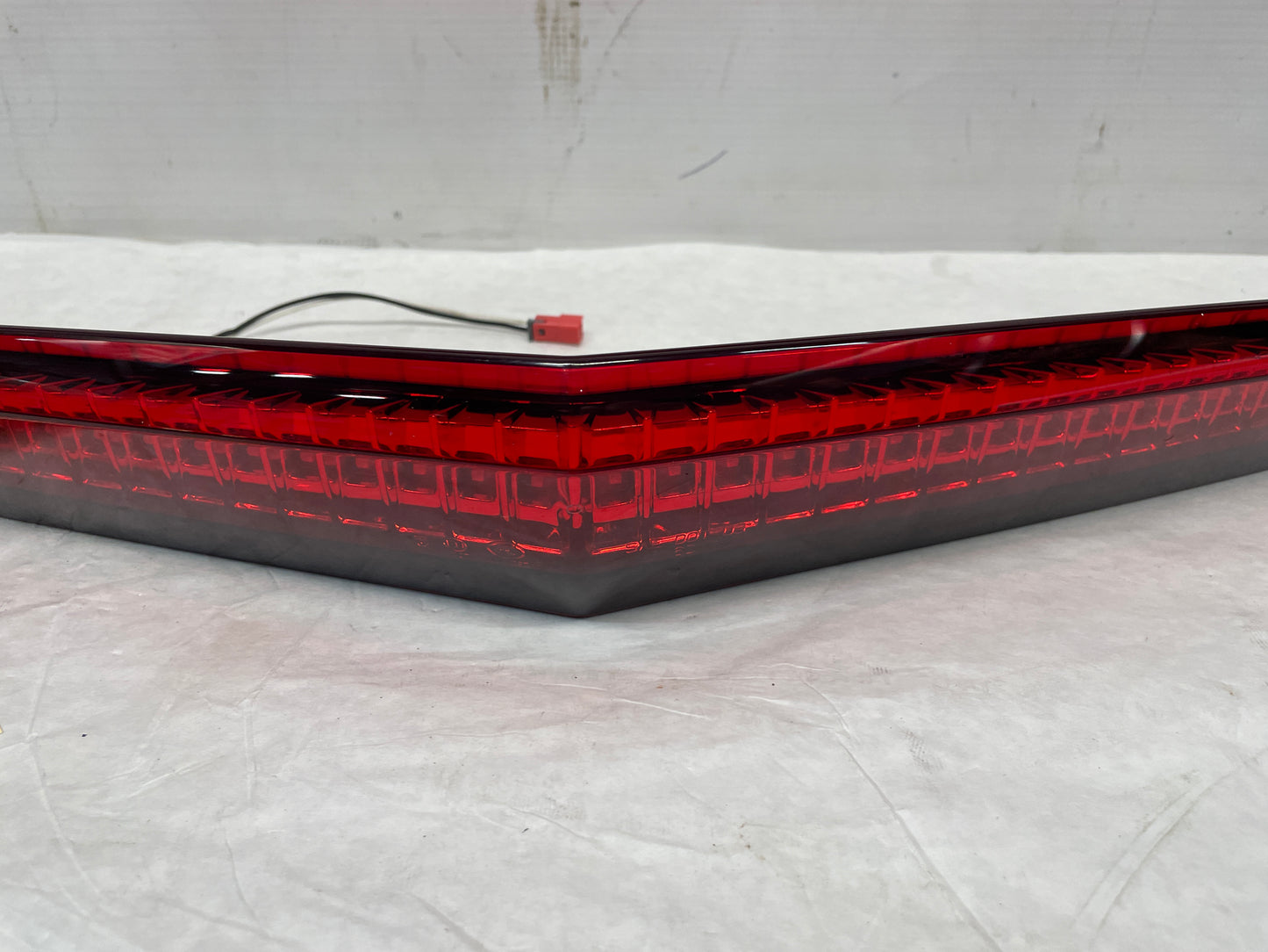 2013 Cadillac CTS-V Coupe Trunk Deck Lid 3rd Third Brake Tail Light OEM - Day's Parts Yard