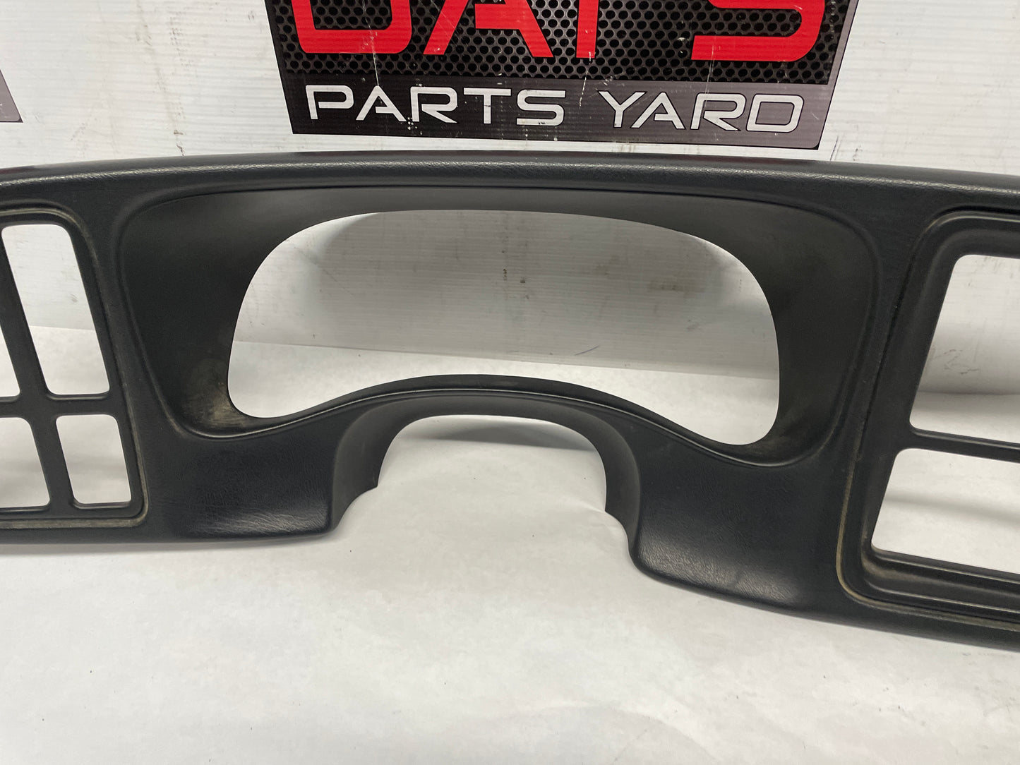 2006 Chevy Silverado C2500 Gray Instrument Cluster Dash Trim Bezel OEM - Day's Parts Yard