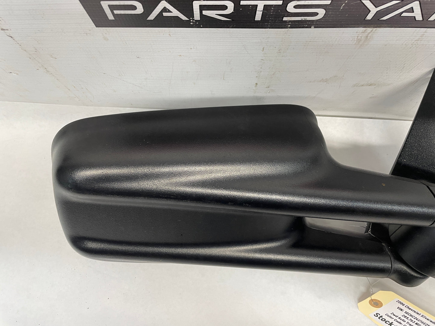 2006 Chevy Silverado C2500 RH Passenger Exterior Outside Camper Mirror OEM - Day's Parts Yard