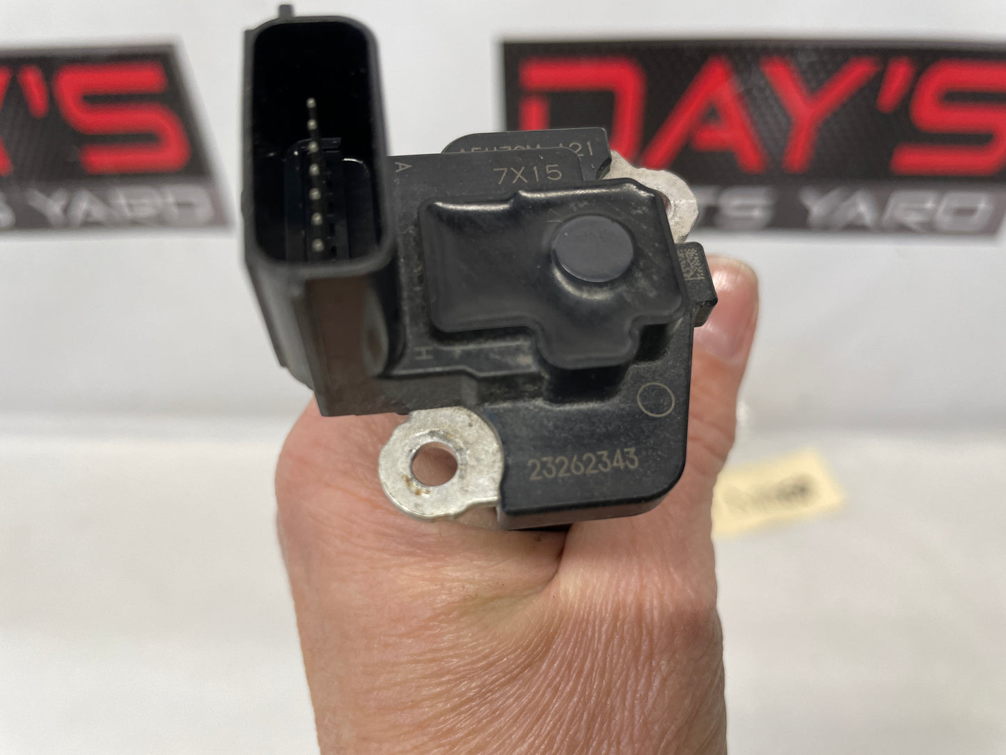 2018 Cadillac Escalade MAF Mass Air Flow Meter Sensor OEM - Day's Parts Yard