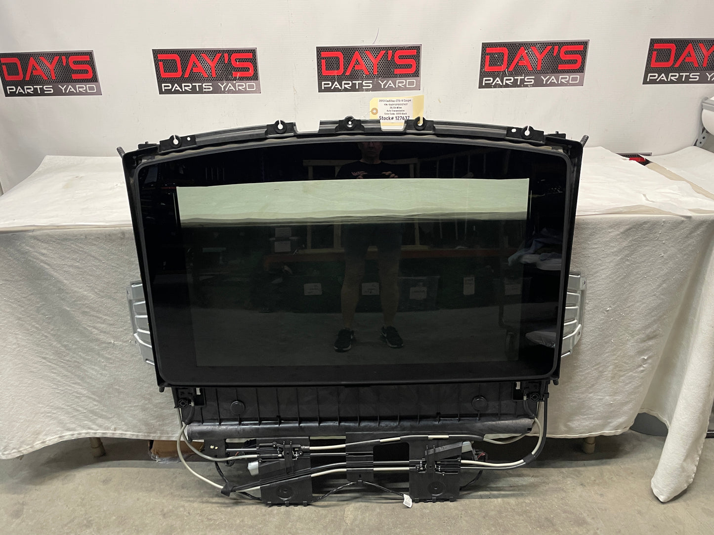 2013 Cadillac CTS-V Coupe Complete Sunroof Sun Moon Roof OEM - Day's Parts Yard