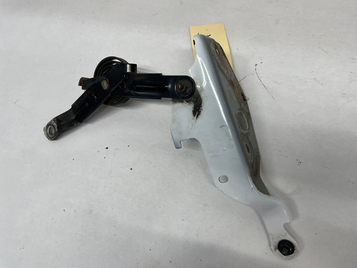 2006 Chevy Silverado C2500 LH Driver Hood Hinge OEM - Day's Parts Yard