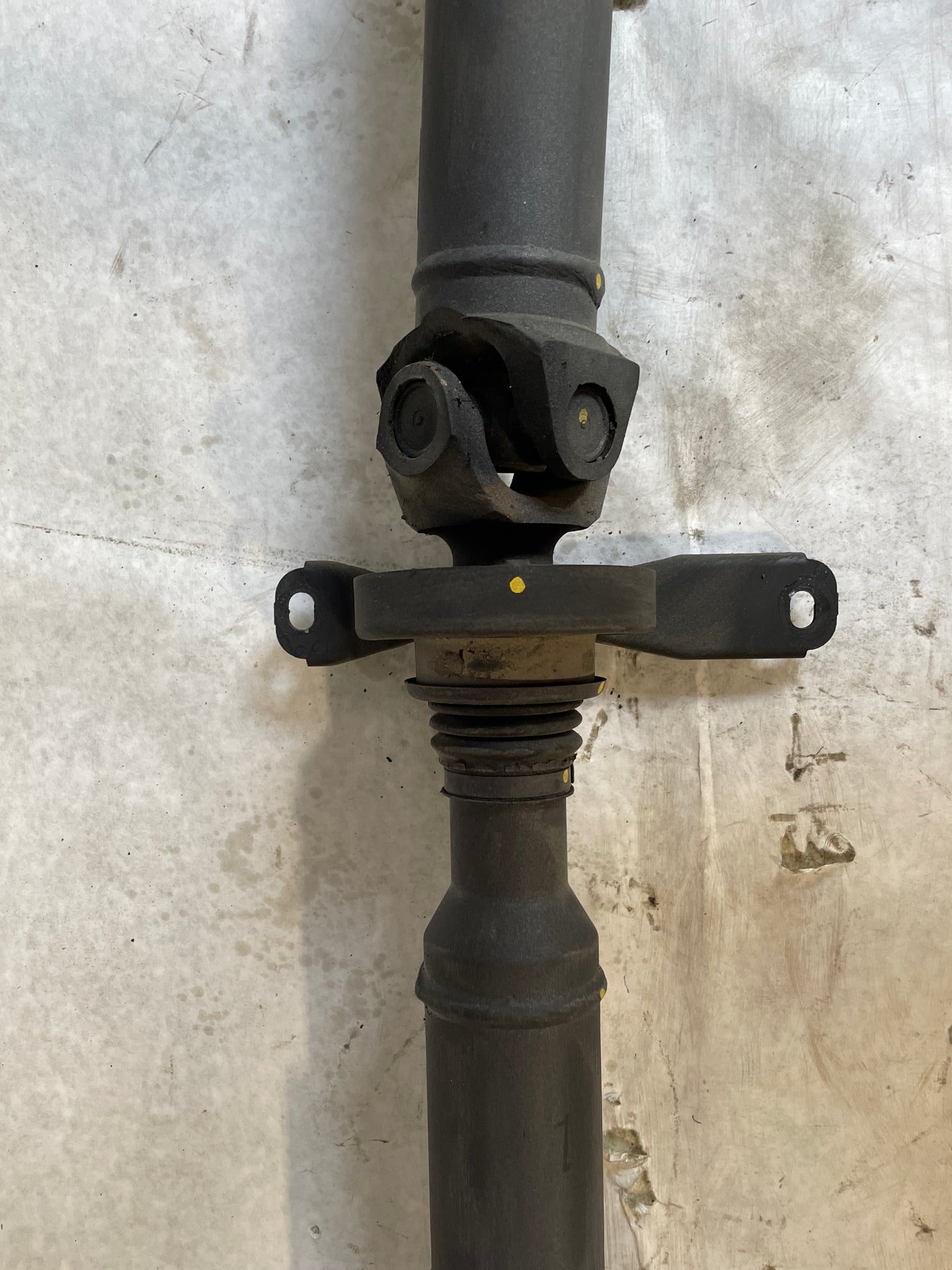 2015 Chevy SS Sedan Drive Shaft Driveshaft OEM - Day's Parts Yard