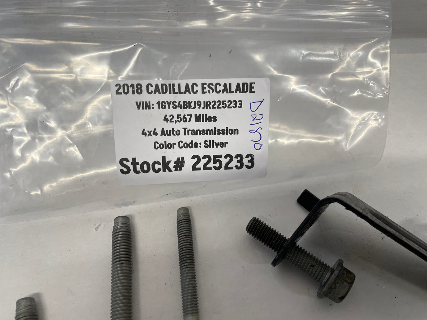 2018 Cadillac Escalade Front Engine Motor Accessory Belt Drive Hardware OEM - Day's Parts Yard