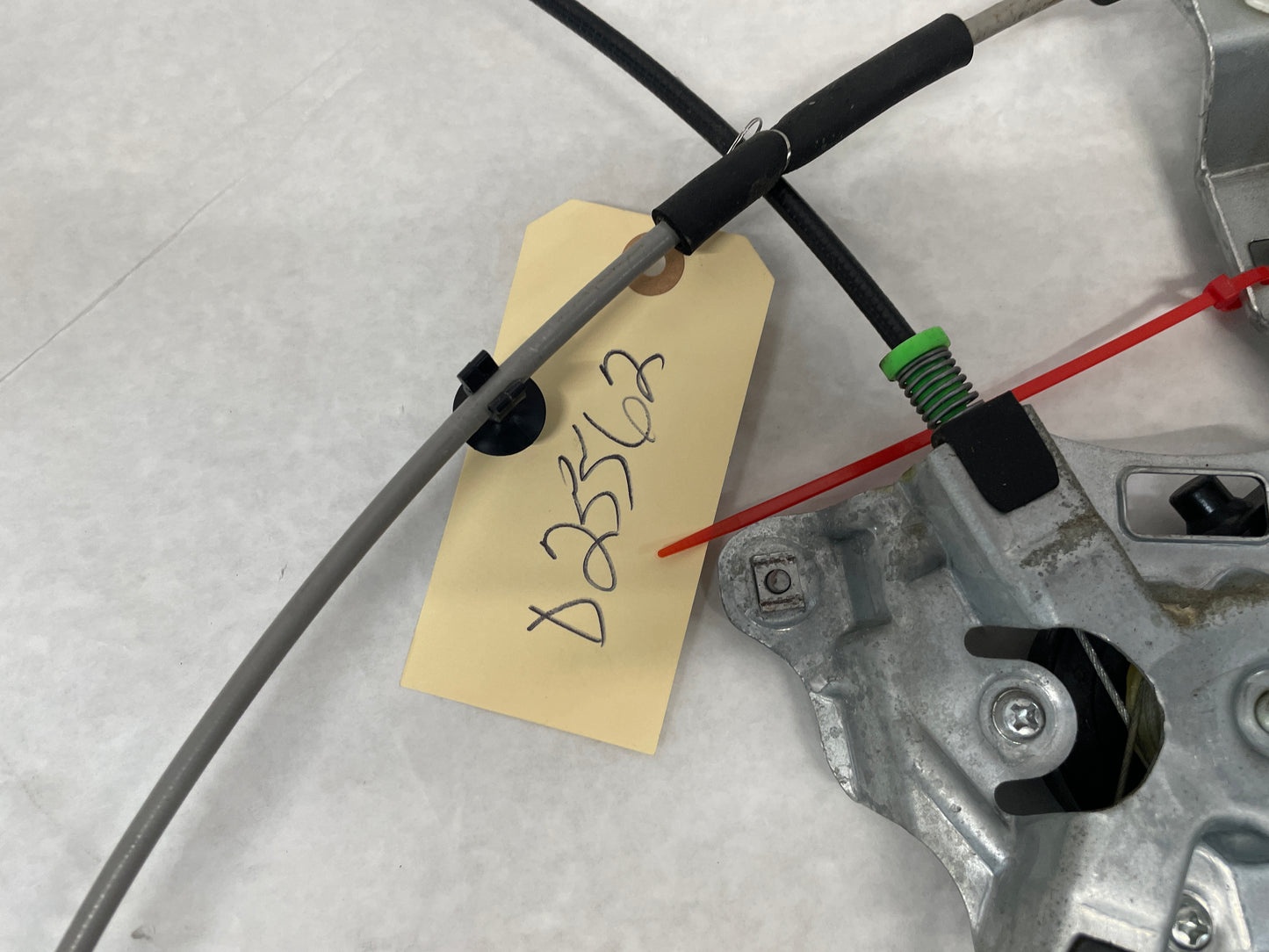 2014 Chevy SS Sedan RH Passenger Front Window Regulator Motor OEM - Day's Parts Yard