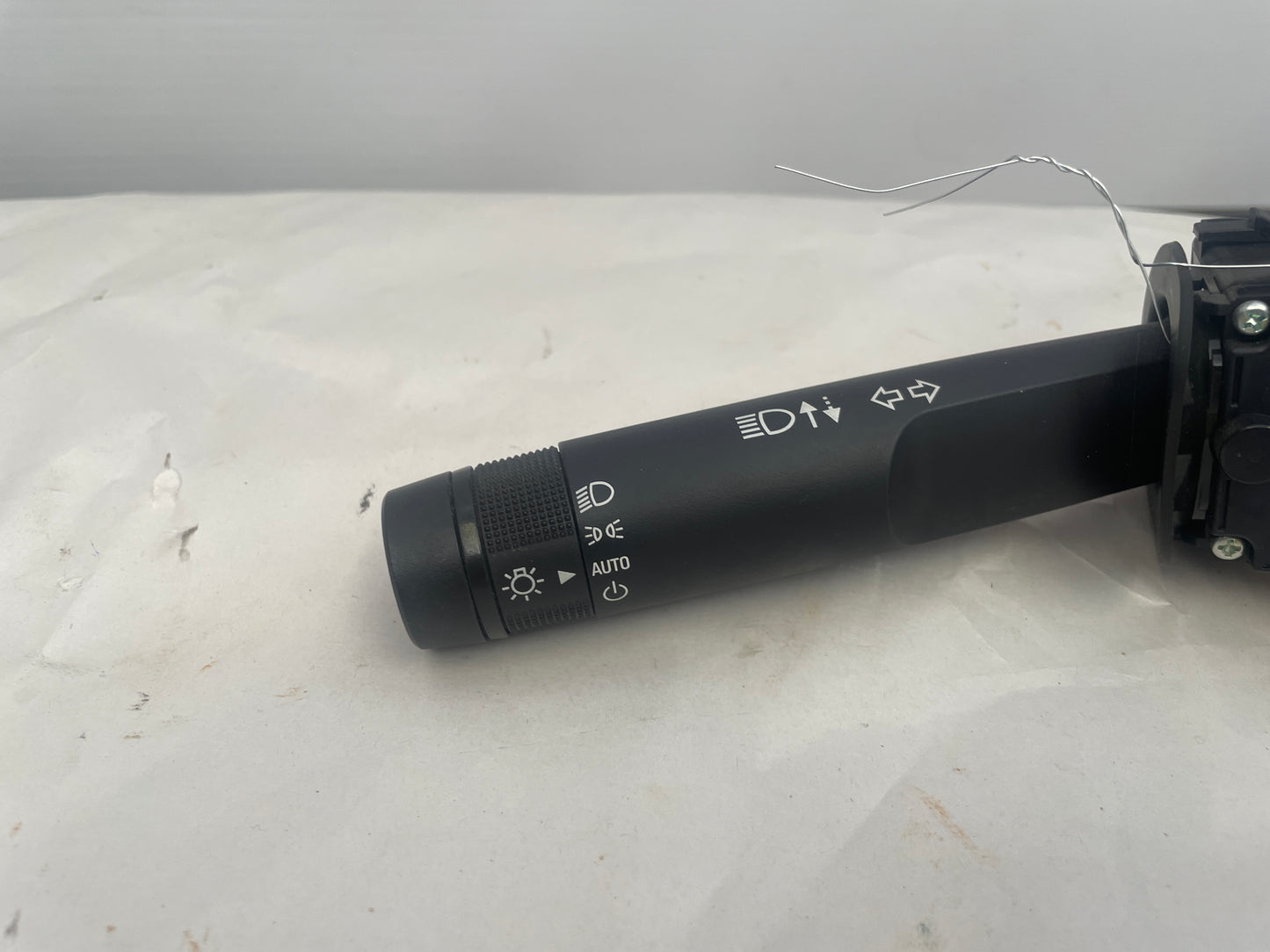 2020 Chevy Camaro SS Turn Signal and Light Control Switch Arm OEM - Day's Parts Yard