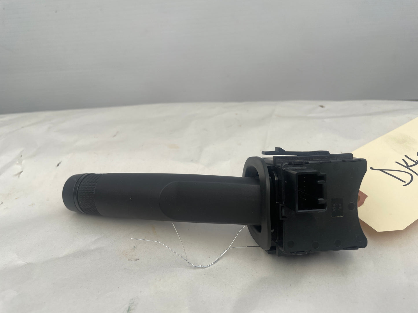 2020 Chevy Camaro SS Turn Signal and Light Control Switch Arm OEM - Day's Parts Yard