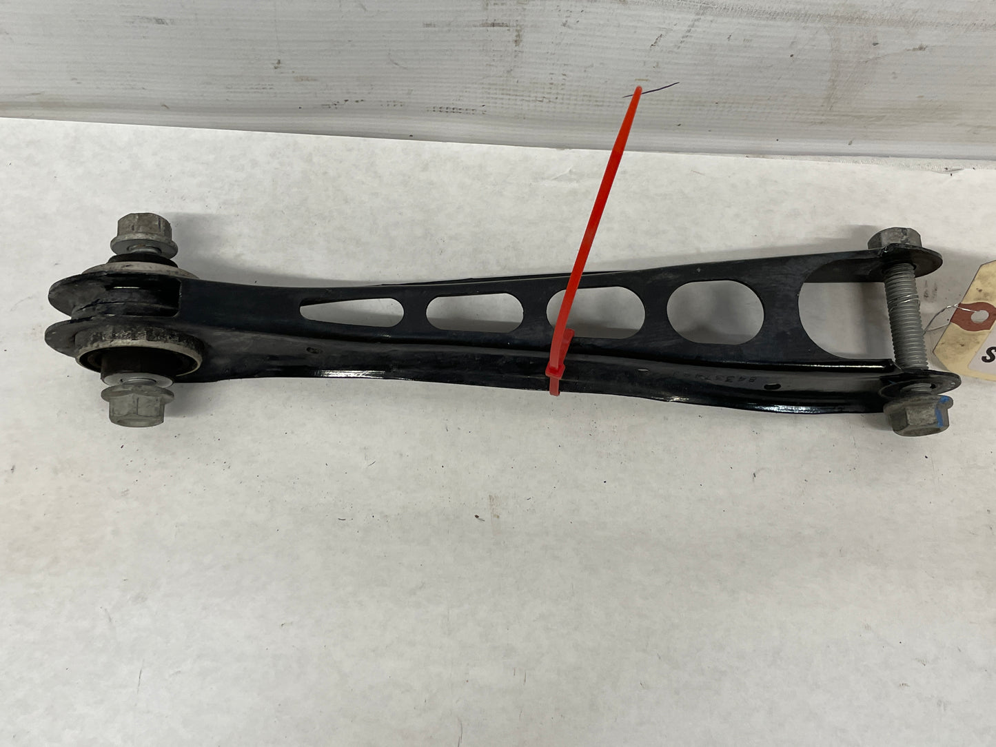 2019 Chevy Camaro SS RH Passenger Rear Control Arm OEM - Day's Parts Yard