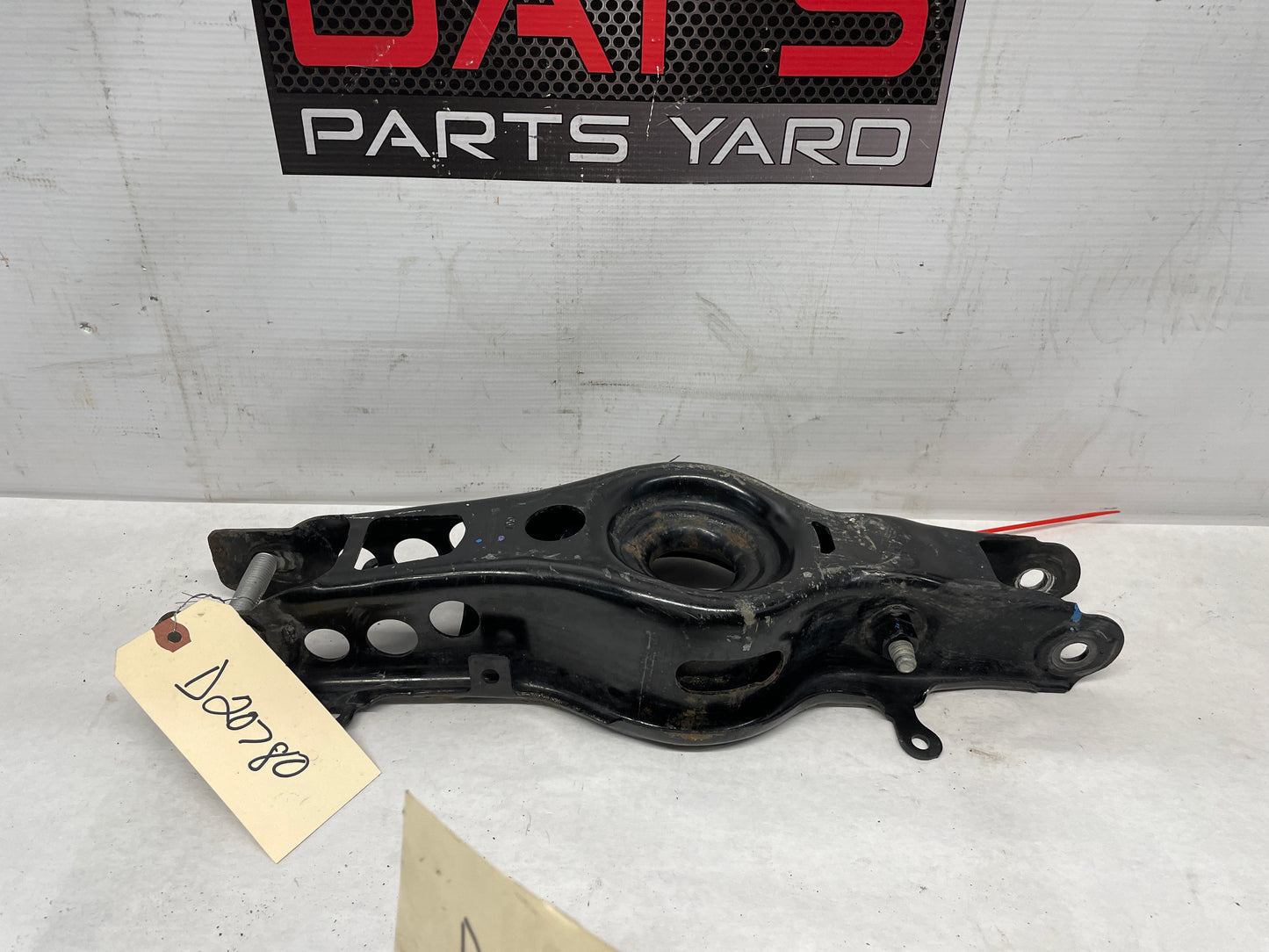 2019 Chevy Camaro SS RH Passenger Rear Suspension Lower Control Arm OEM - Day's Parts Yard