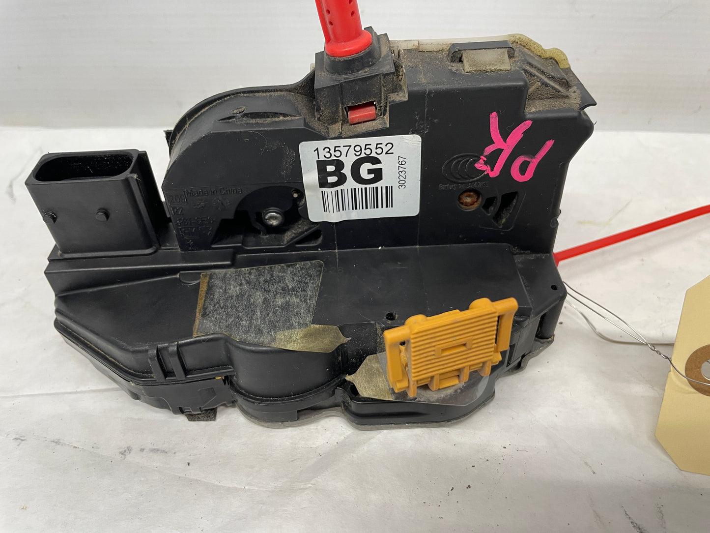 2014 Chevy SS Sedan RH Passenger Rear Door Lock Actuator OEM - Day's Parts Yard