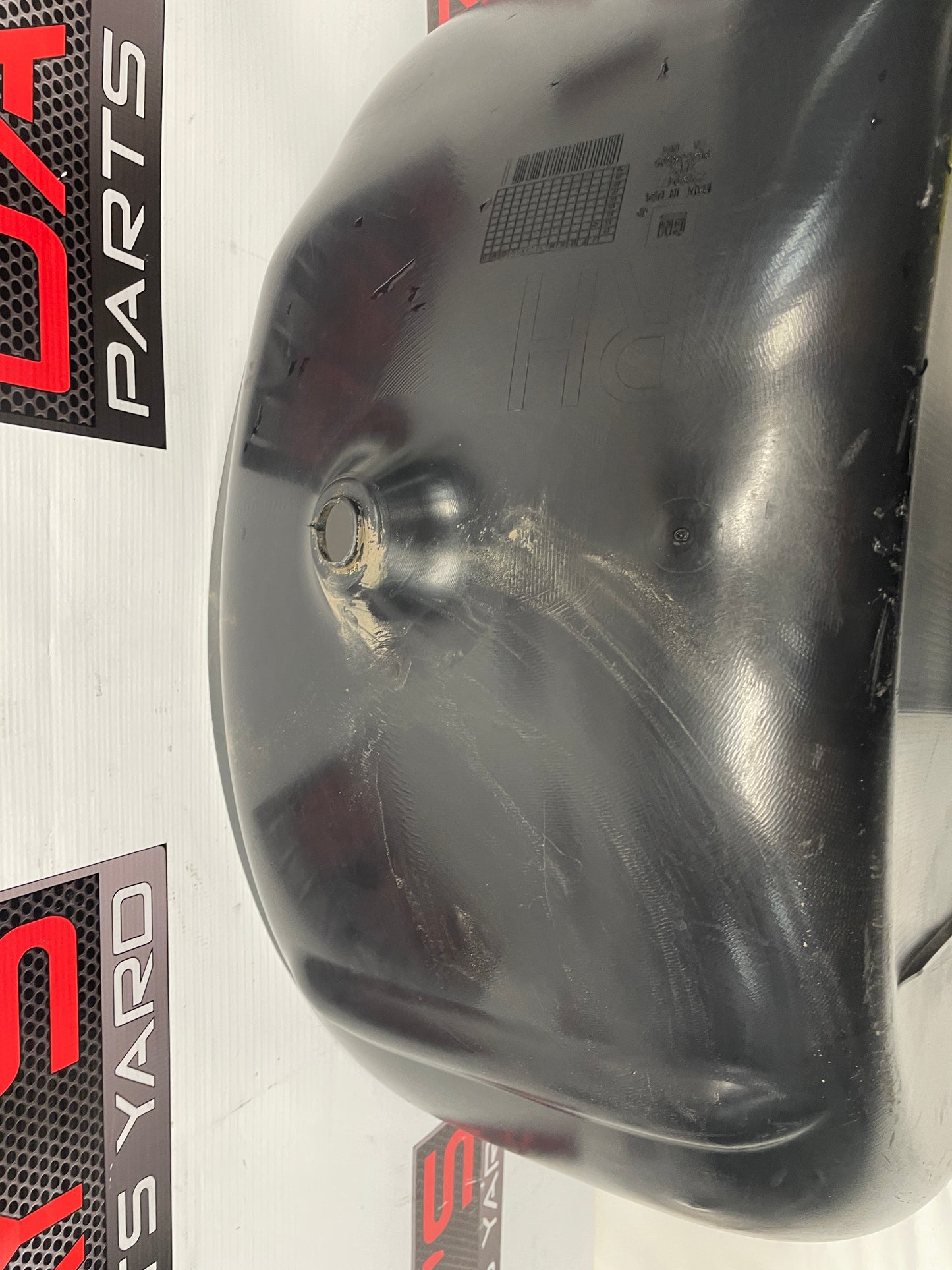 2014 Chevy Camaro SS 1LE RH Passenger Rear Fender Wheel Well Liner OEM - Day's Parts Yard