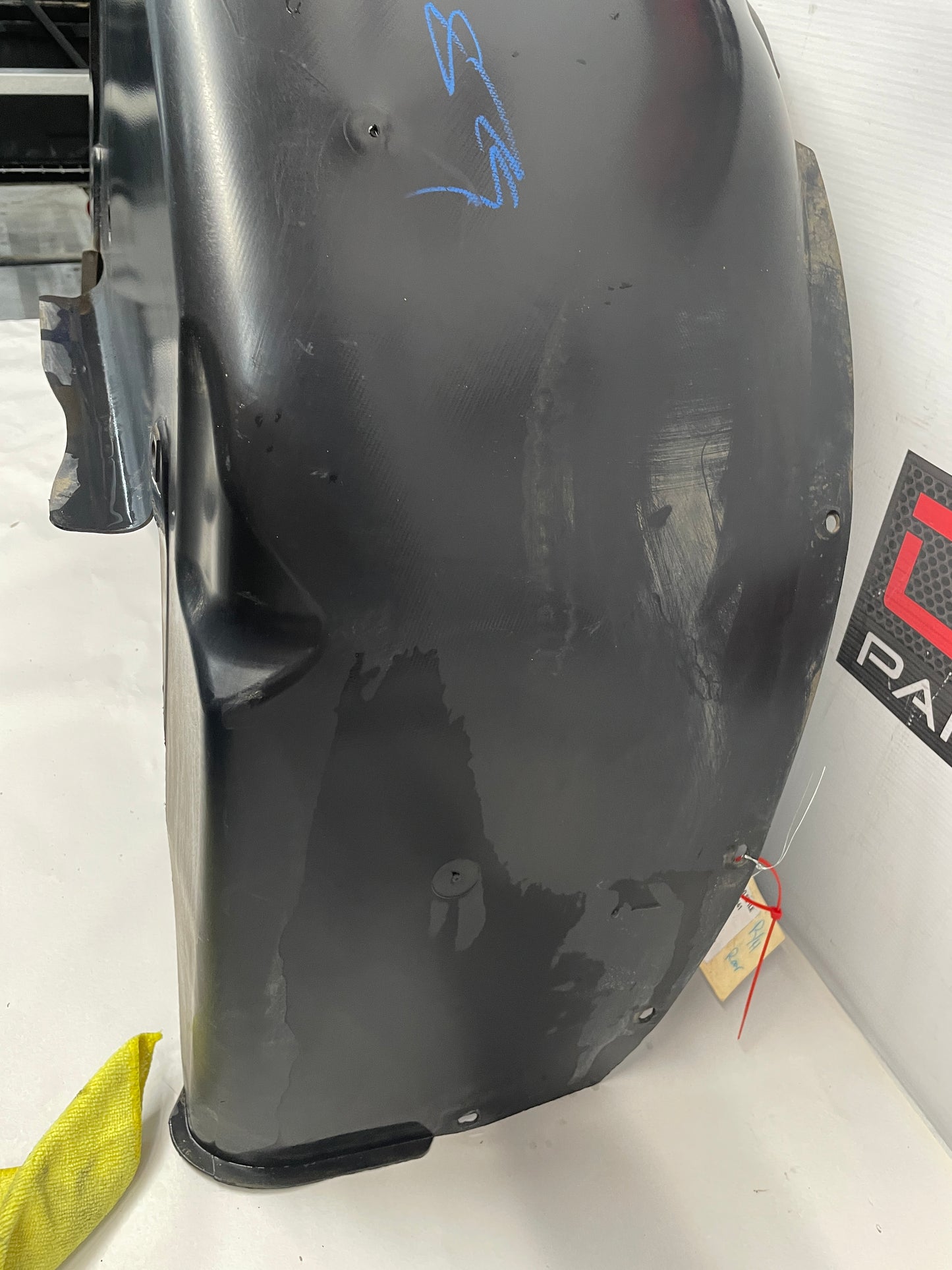 2014 Chevy Camaro SS 1LE RH Passenger Rear Fender Wheel Well Liner OEM - Day's Parts Yard