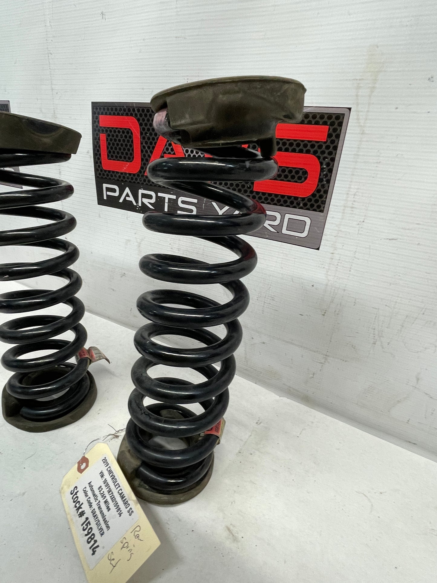 2019 Chevy Camaro SS Rear RH & LH Coil Springs OEM - Day's Parts Yard