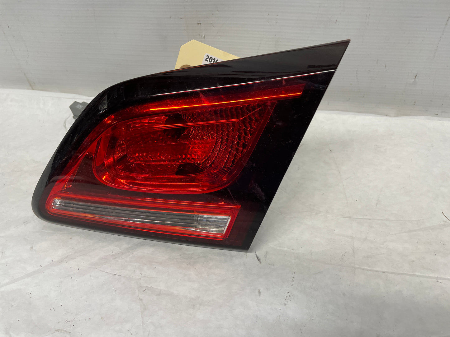 2014 Chevy SS Sedan RH Passenger Inner Tail Light Taillight Lamp OEM - Day's Parts Yard