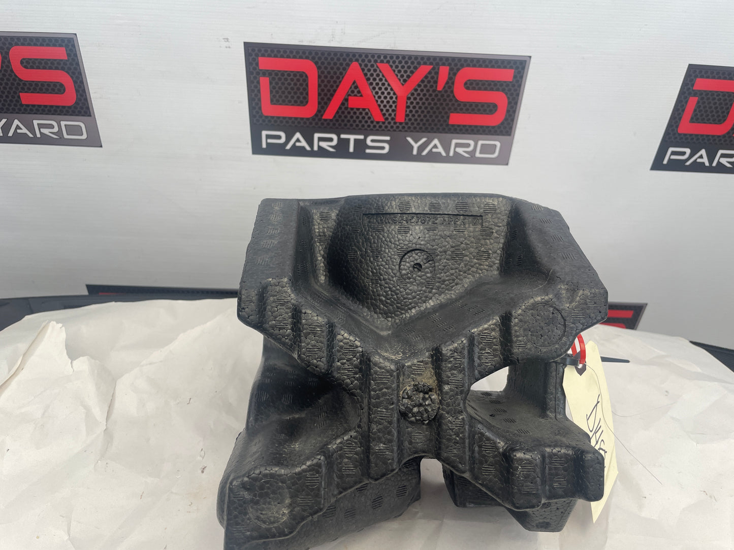 2014 Chevy SS Sedan RH Passenger Foam Fender Filler OEM - Day's Parts Yard