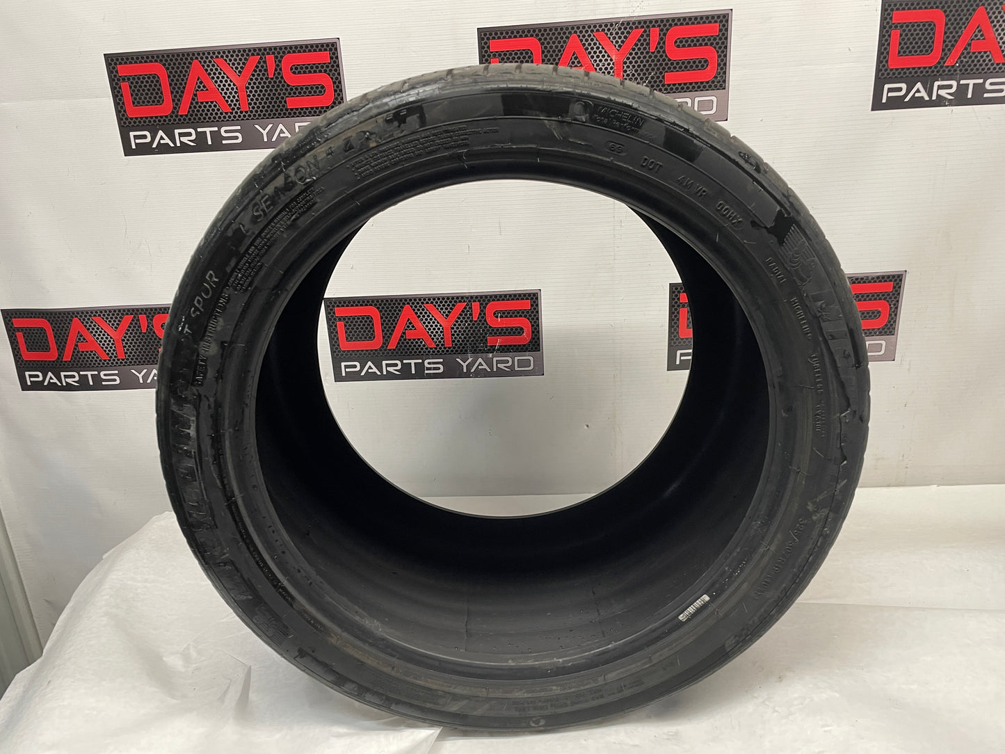 325/30ZR19 Michelin Pilot Sport All Season 4 ZP Set of 2