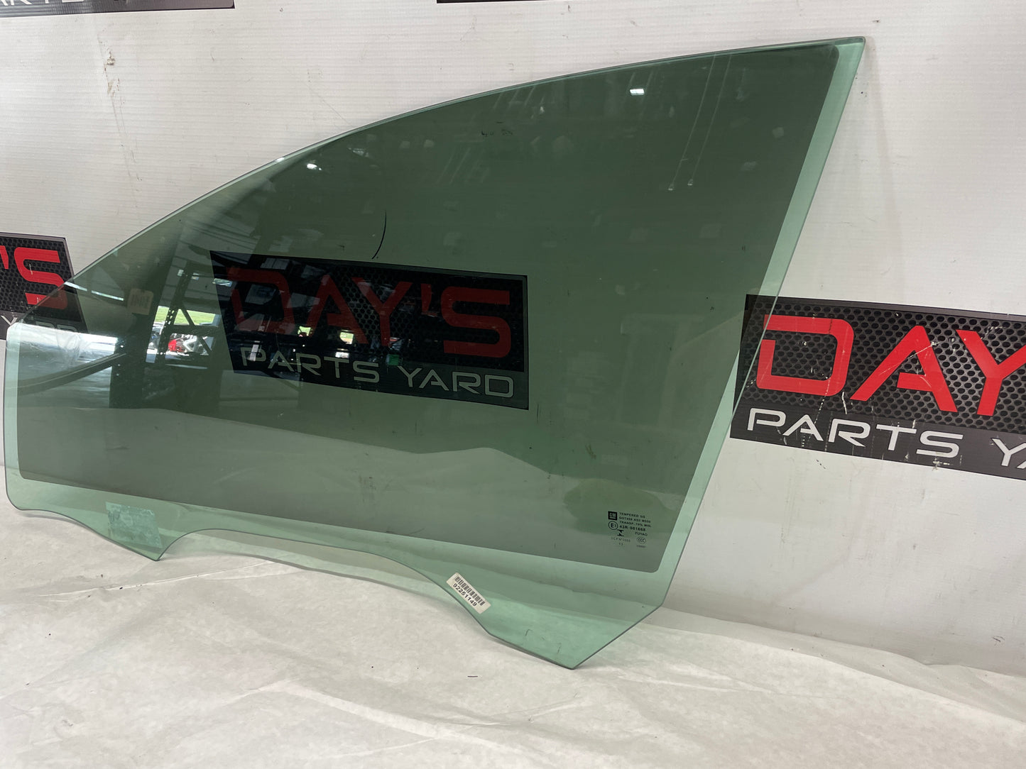 2014 Chevy SS Sedan LH Driver Front Door Window Glass OEM - Day's Parts Yard