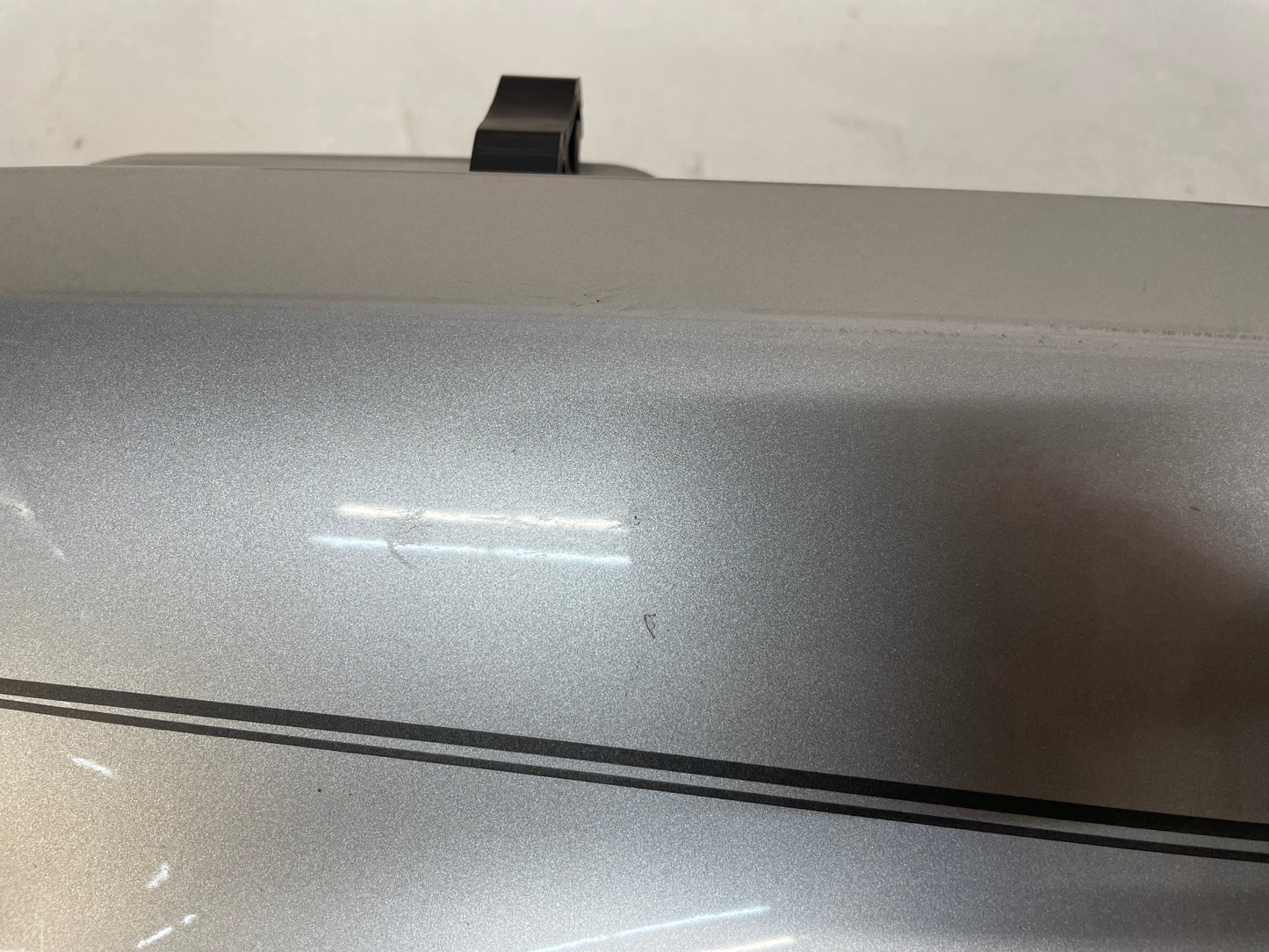 2009 Pontiac G8 LH Driver Front Fender Silver OEM - Day's Parts Yard