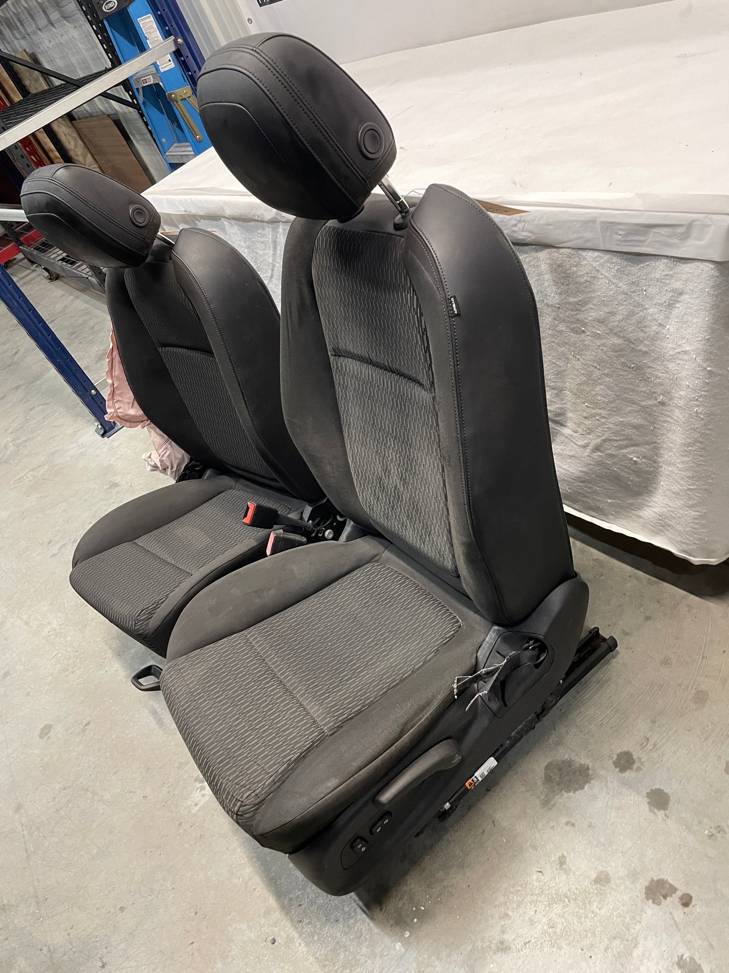 2014 Chevy Caprice PPV Front Seats Gray Black Cloth OEM LOCAL PICK UP - Day's Parts Yard