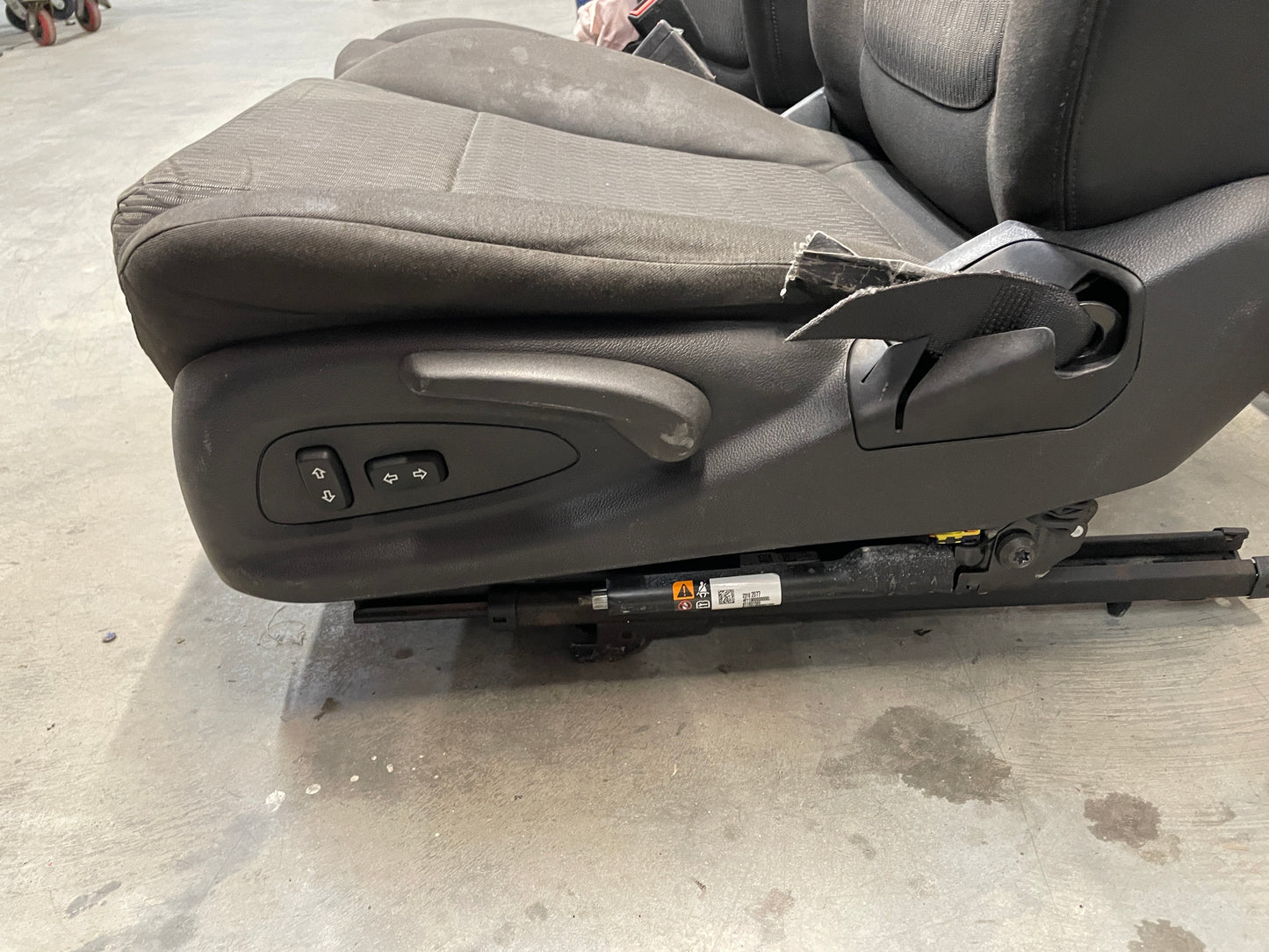 2014 Chevy Caprice PPV Front Seats Gray Black Cloth OEM LOCAL PICK UP - Day's Parts Yard