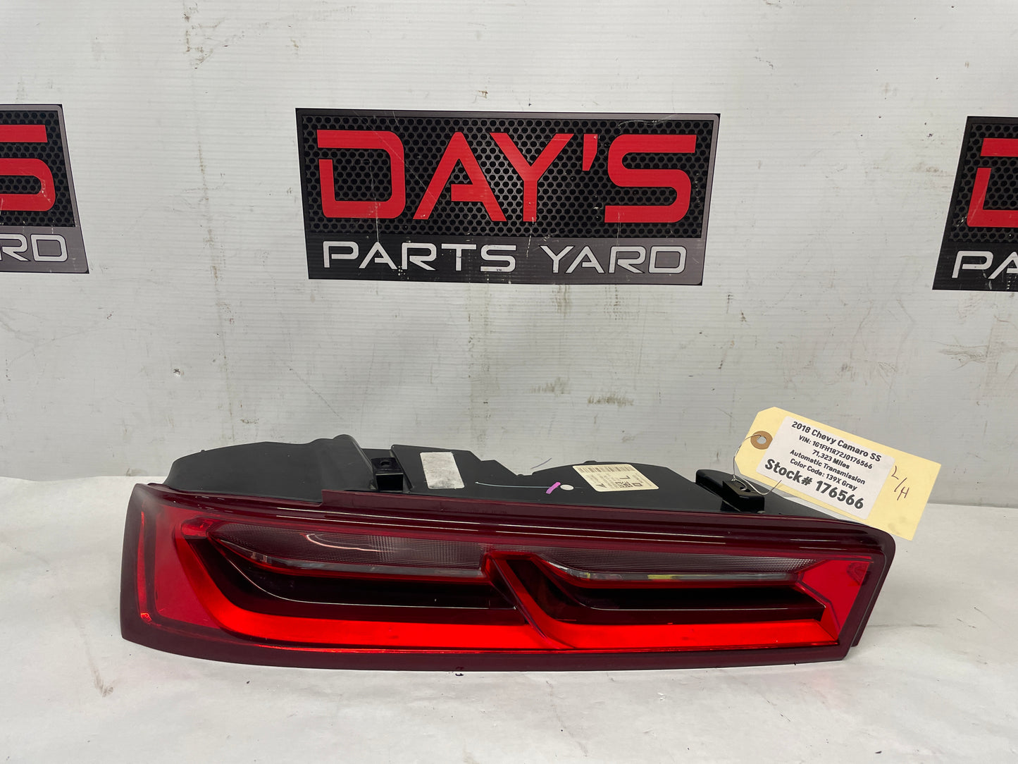 2018 Chevy Camaro SS LH Driver Tail Light Taillight Lamp OEM - Day's Parts Yard